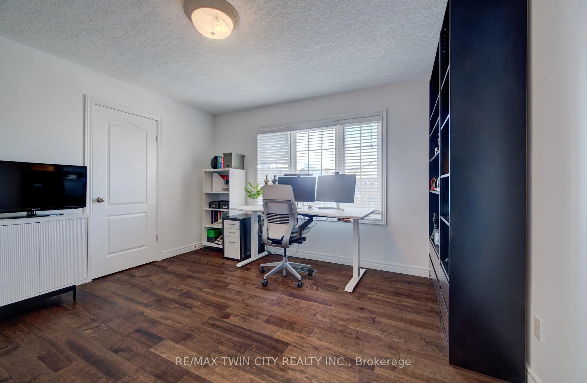Photo 35 of 169 Falconridge Drive, Kitchener — HOMEH