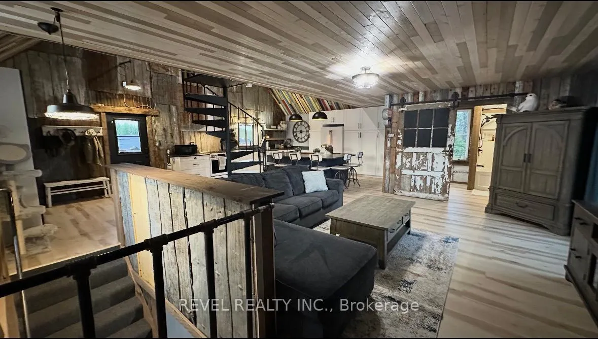Photo 12 of 680 Peltola Road, Cochrane — HOMEH