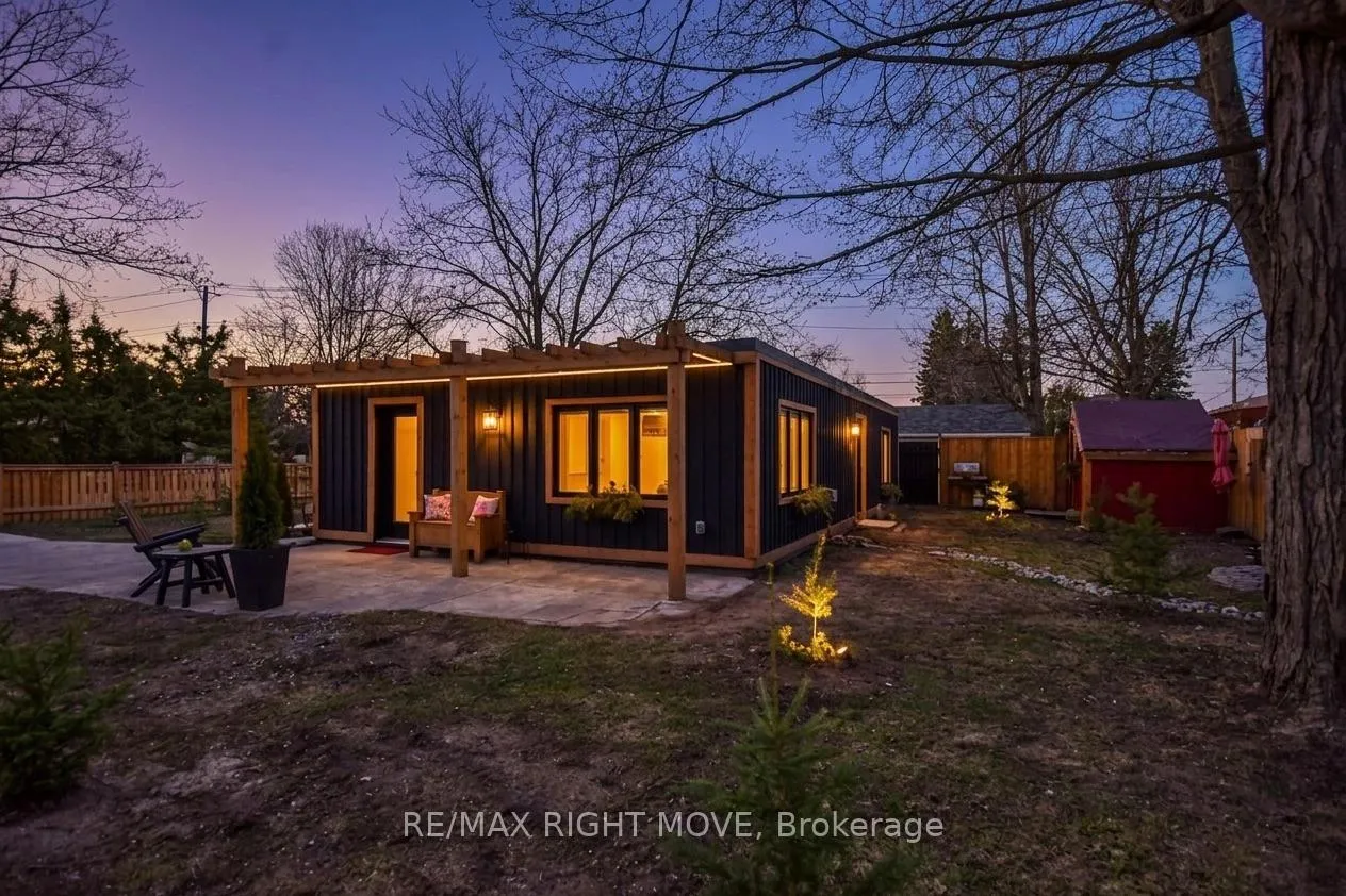 Photo 1 of 51 Walker Avenue, Orillia — HOMEH