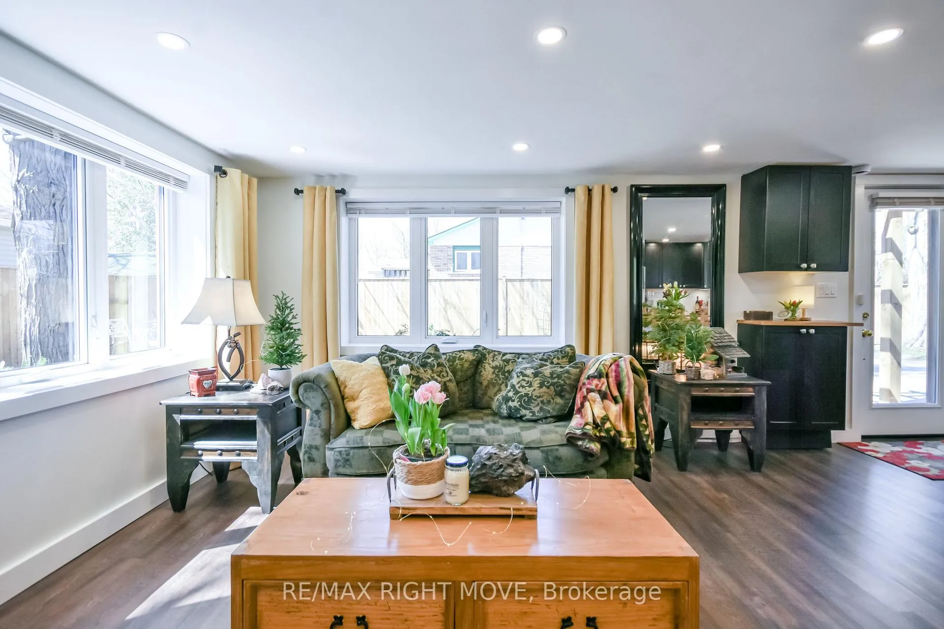 Photo 14 of 51 Walker Avenue, Orillia — HOMEH
