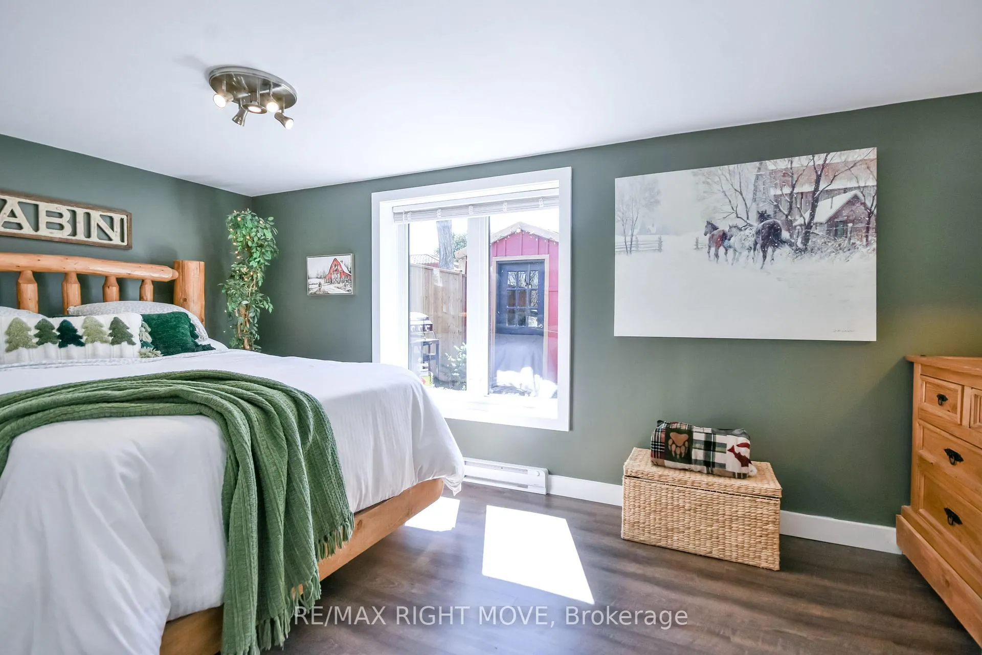 Photo 24 of 51 Walker Avenue, Orillia — HOMEH