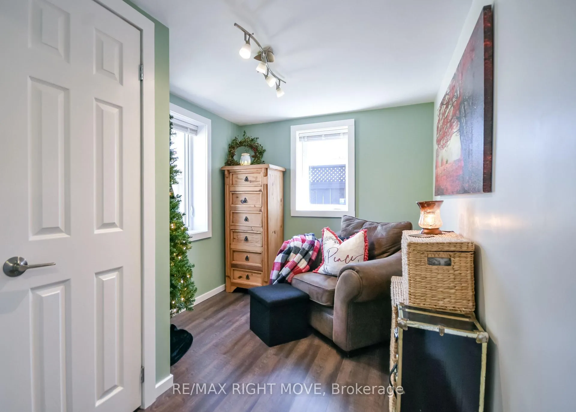 Photo 27 of 51 Walker Avenue, Orillia — HOMEH
