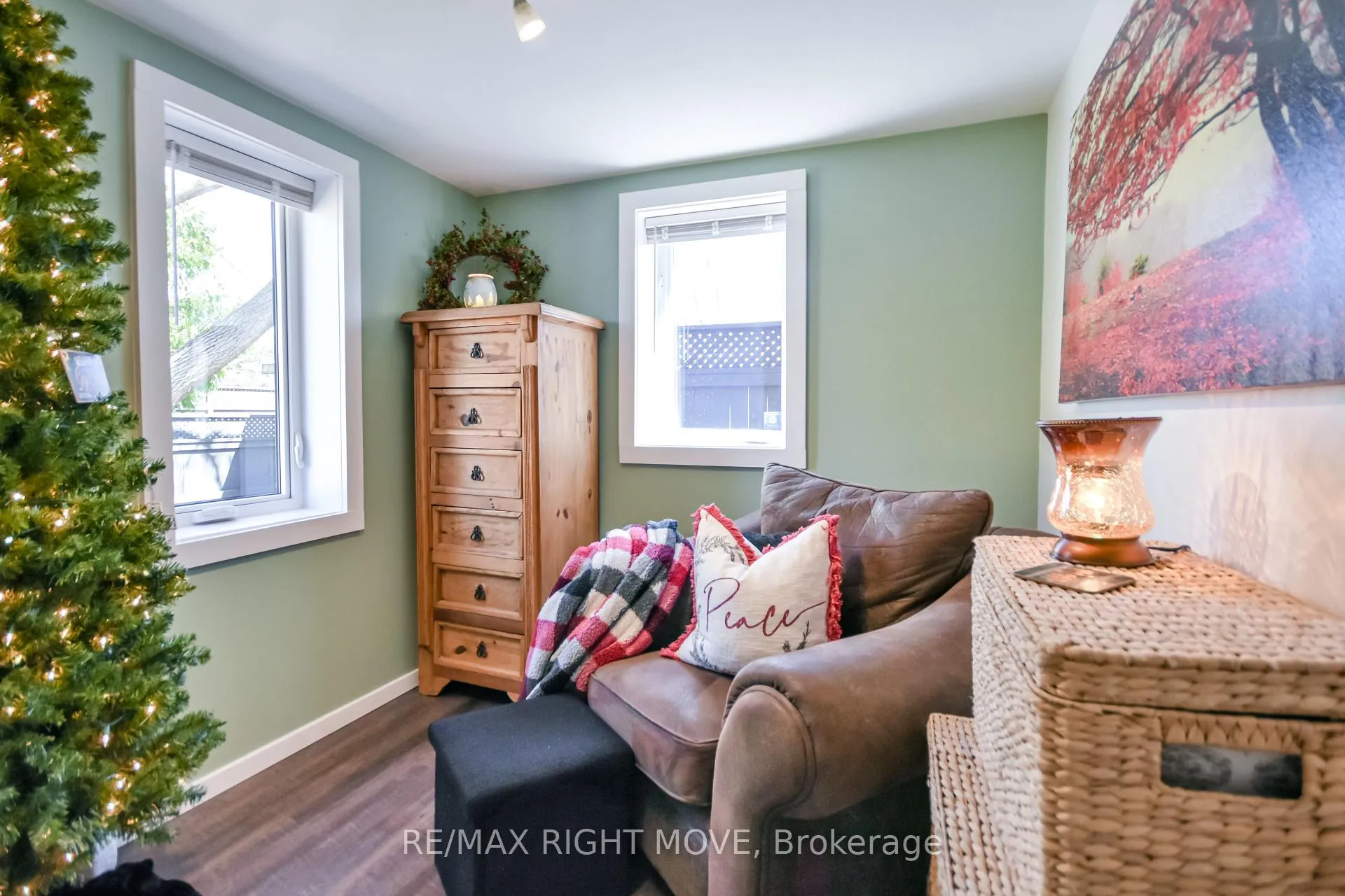 Photo 28 of 51 Walker Avenue, Orillia — HOMEH