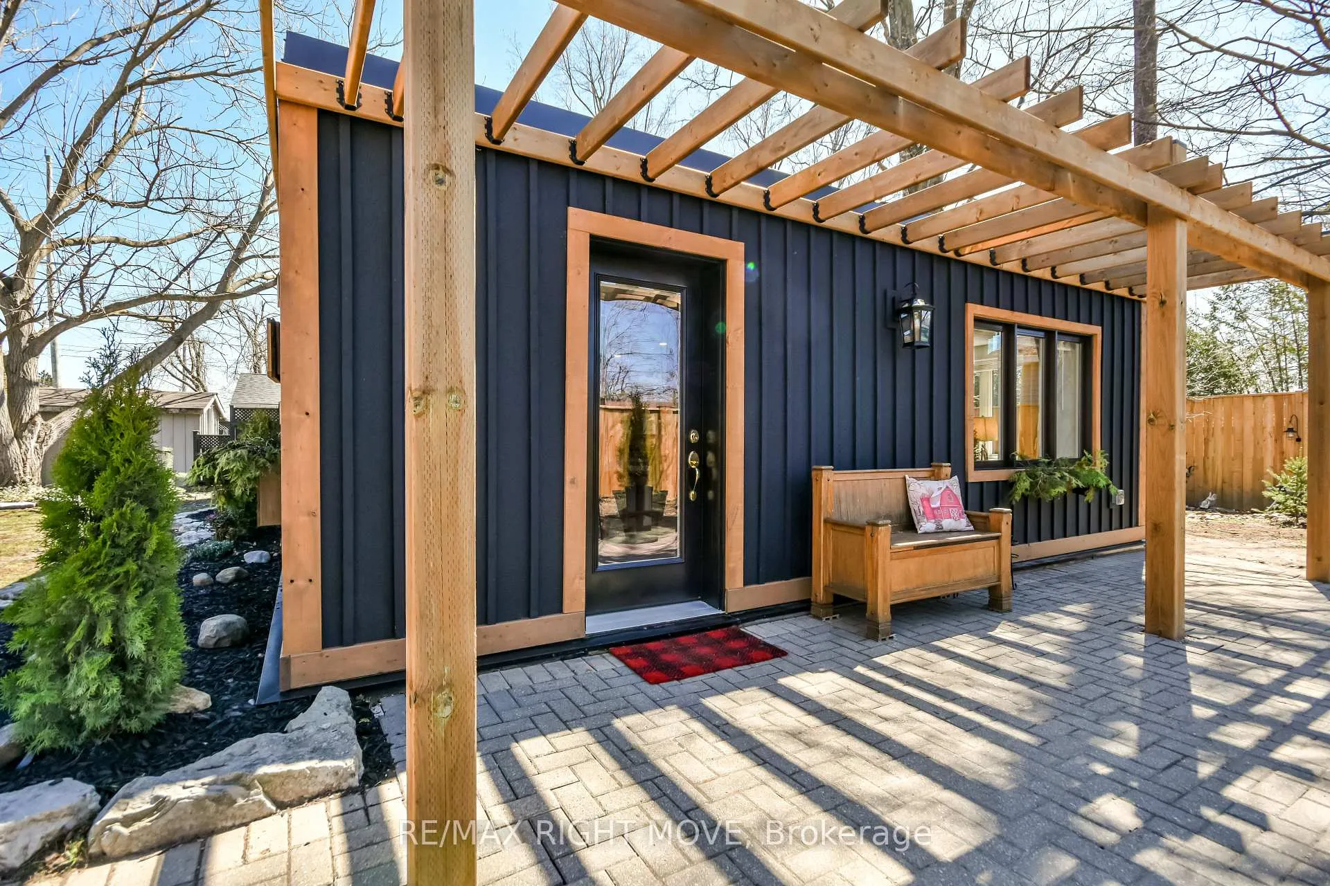 Photo 34 of 51 Walker Avenue, Orillia — HOMEH