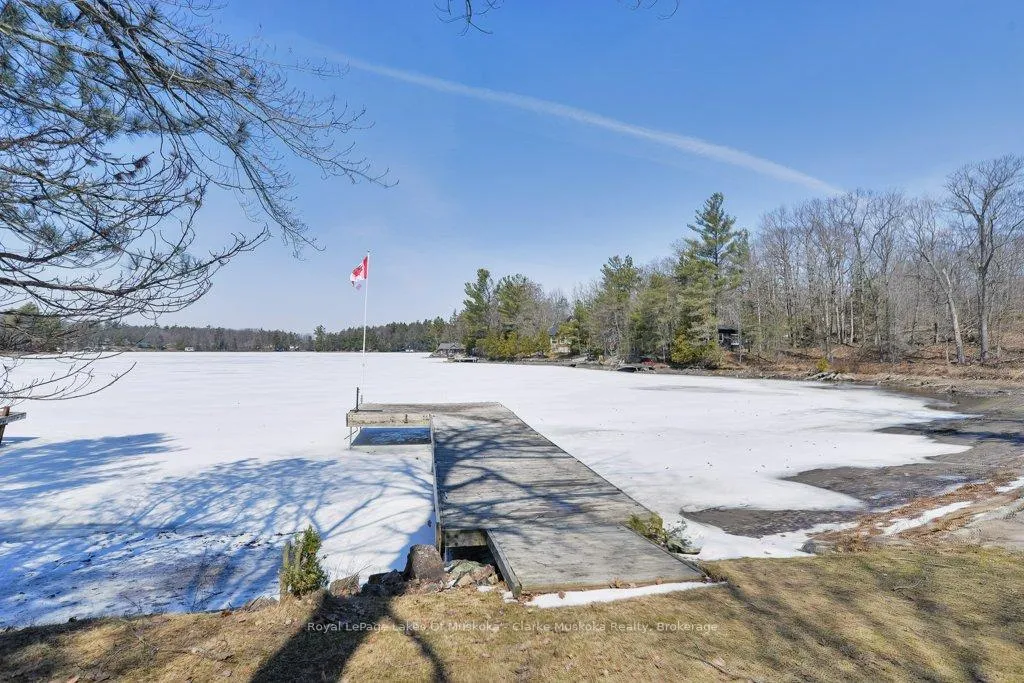 Photo 3 of 236 Pratts Road, Georgian Bay, Baxter — HOMEH