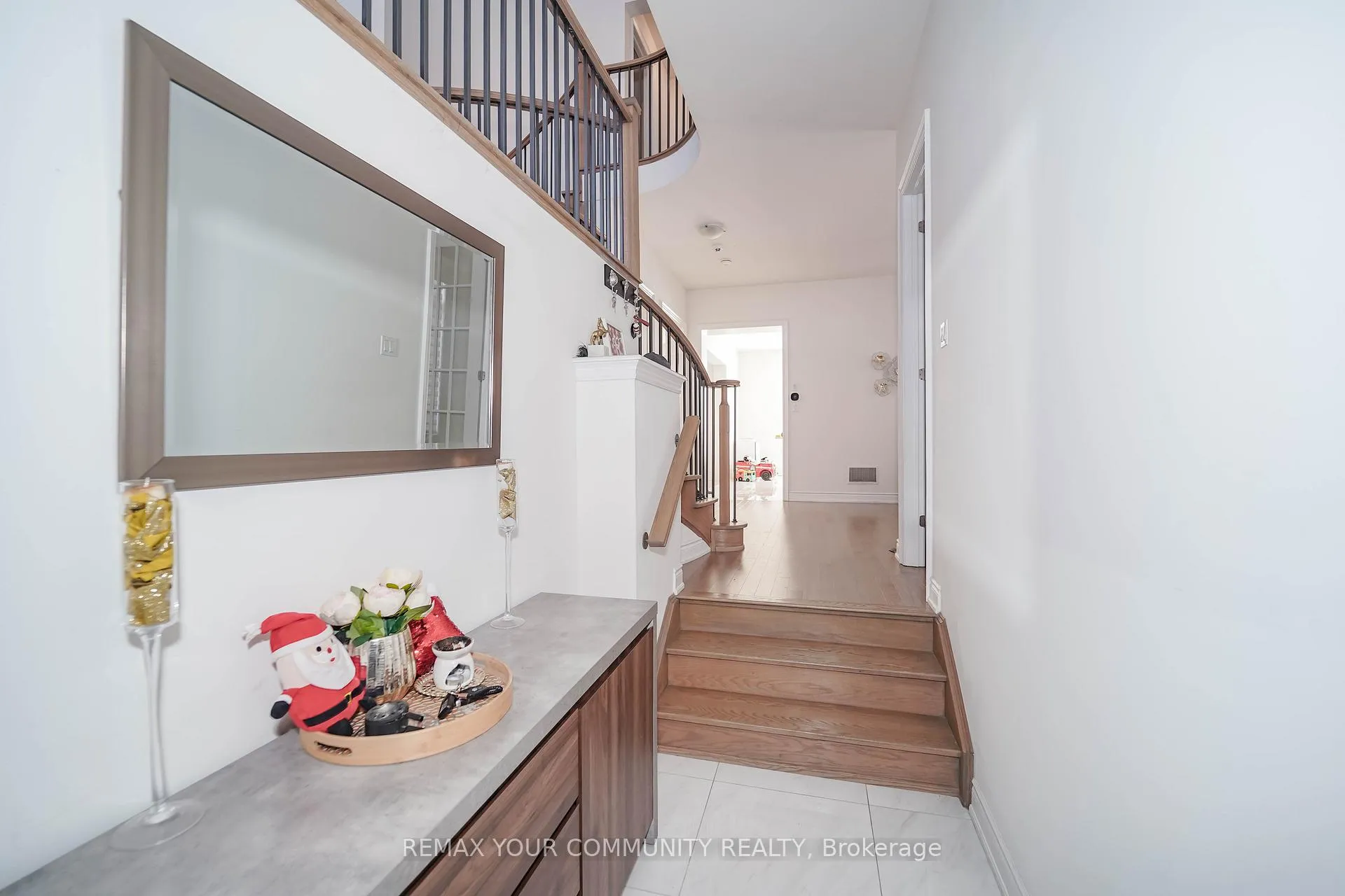 Photo 3 of 133 Marcel Brunelle Drive, Whitby, Rural Whitby — HOMEH