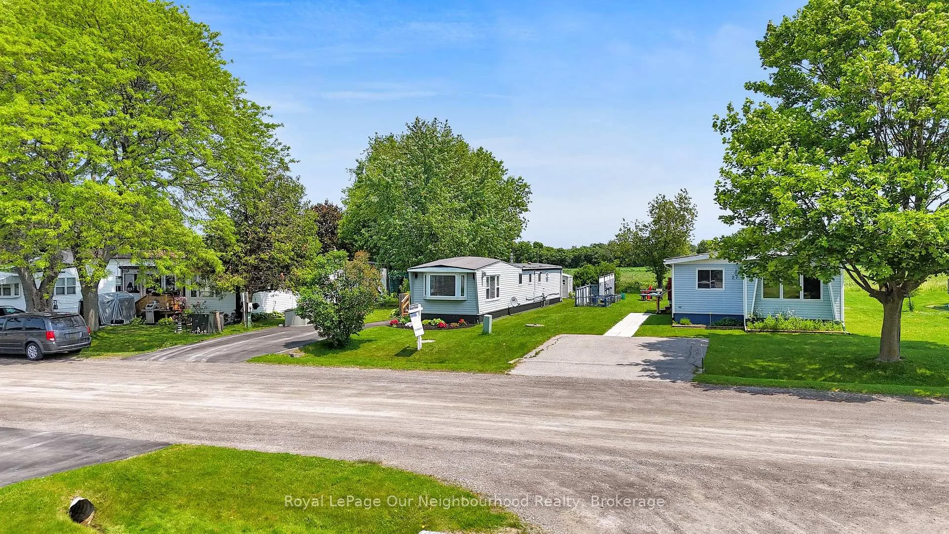 Photo 4 of 29 Hillview Drive, Hamilton Township, Rural Hamilton — HOMEH