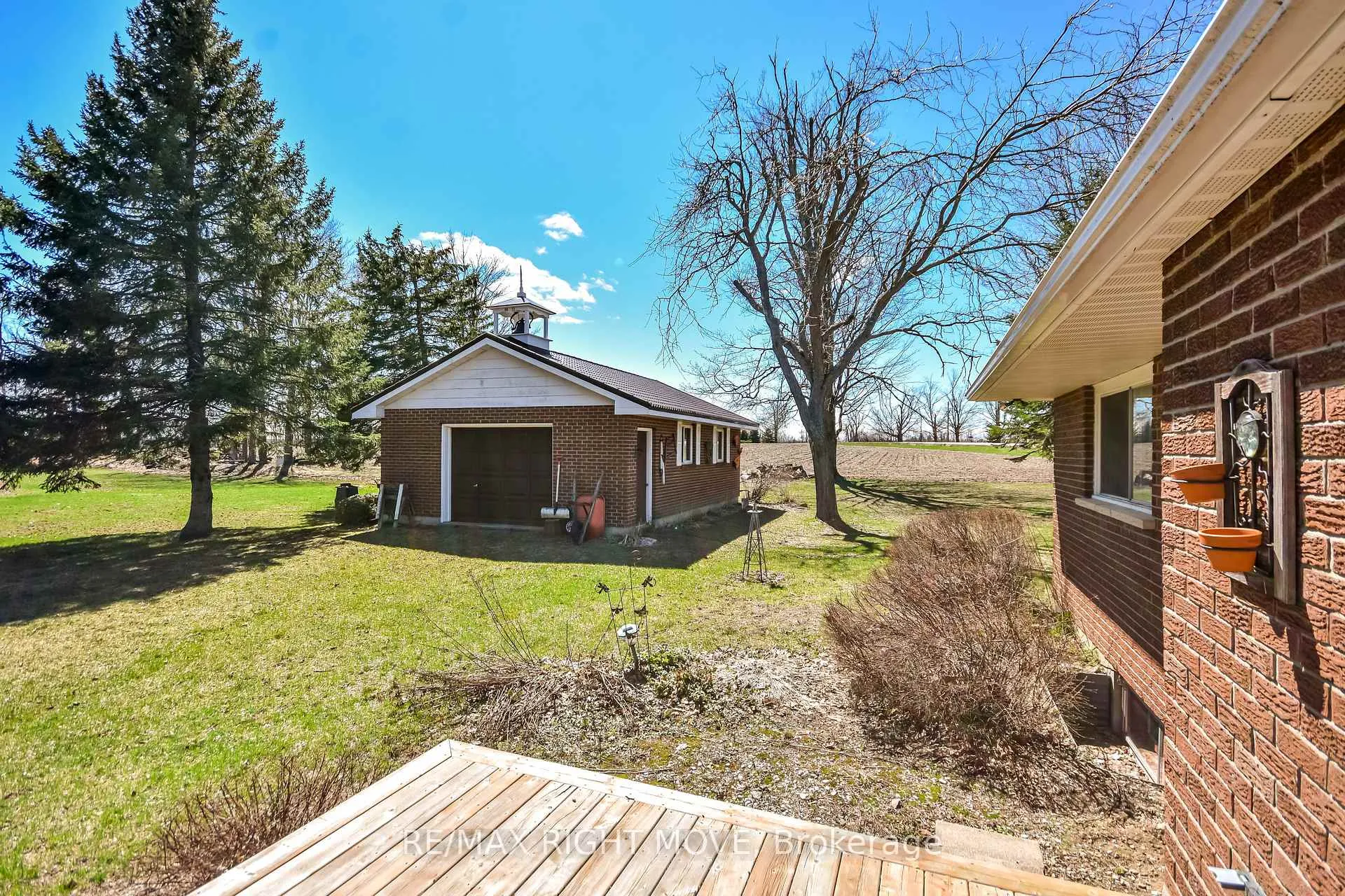 Photo 40 of 978 15/16 Side Road E, Oro-Medonte, Rural Oro-Medonte — HOMEH