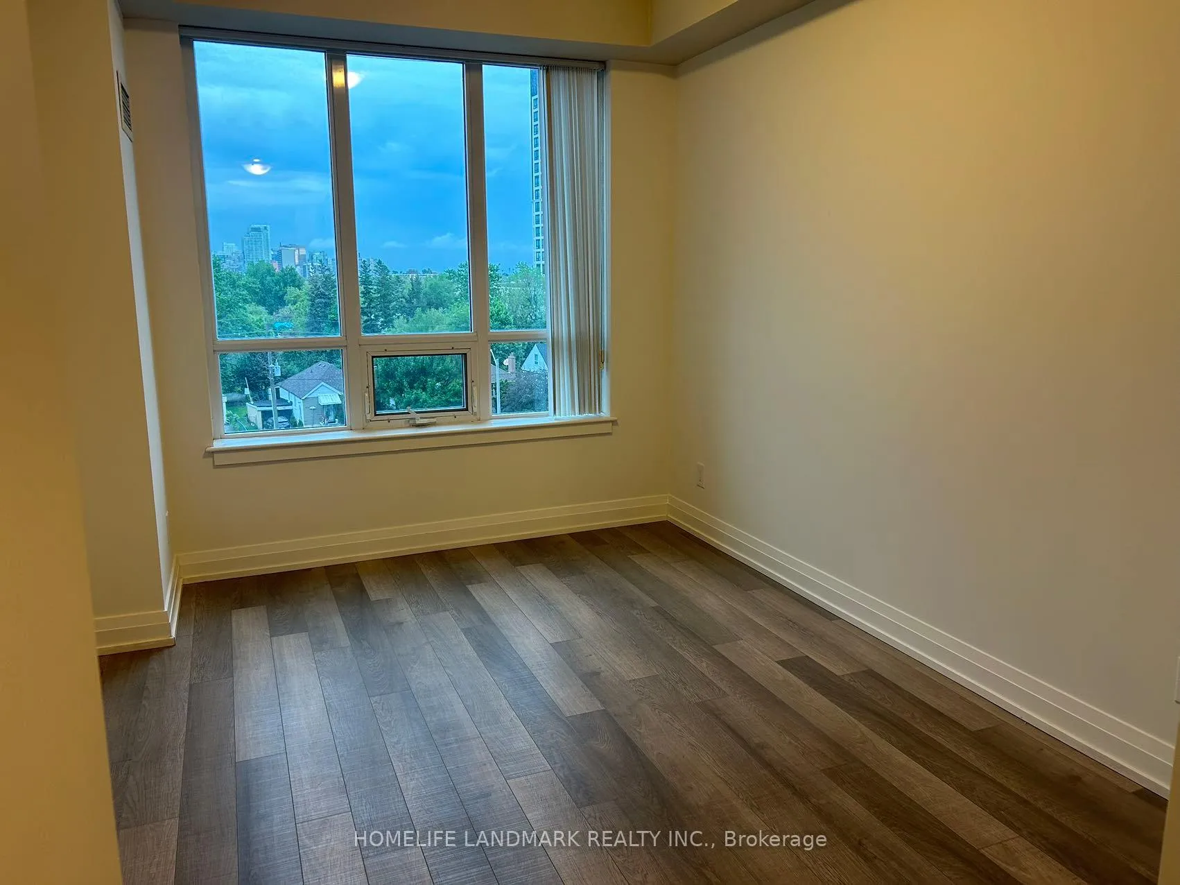 Photo 1 of Unit 525, 7165 Yonge Street, Markham, Grandview — HOMEH