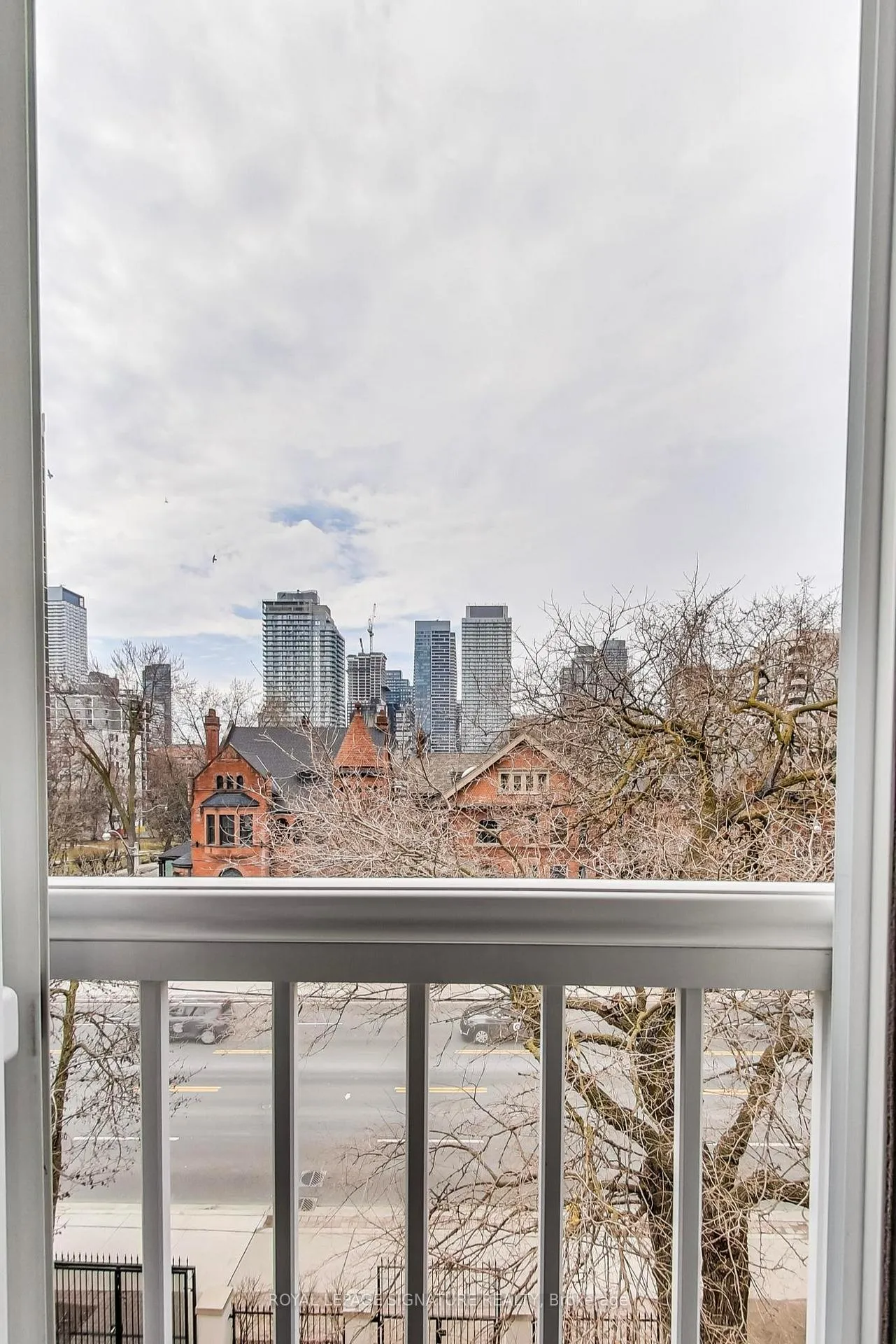 Photo 14 of Unit M11, 539 Jarvis Street, Toronto, North St. James Town — HOMEH