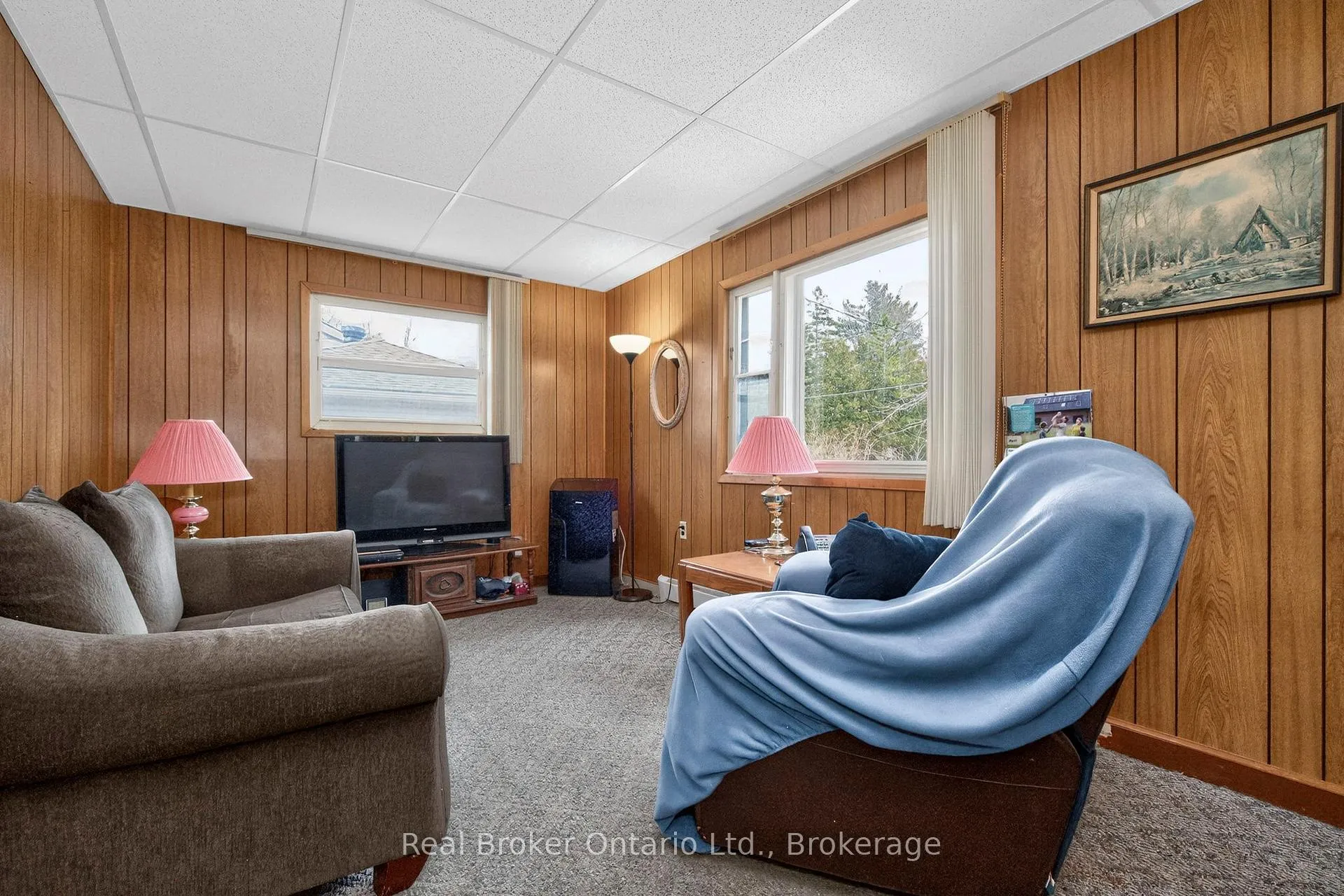 Photo 3 of 156 Silver Birch Crescent, Tay, Port McNicoll — HOMEH