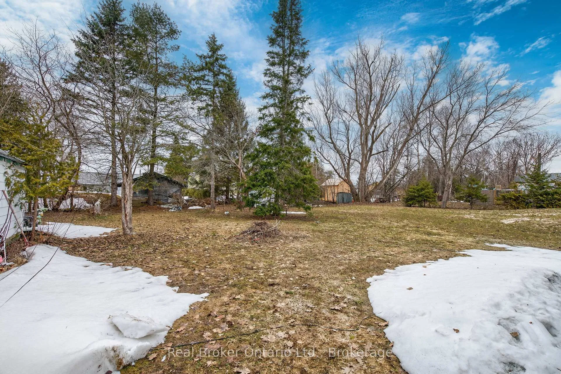 Photo 18 of 156 Silver Birch Crescent, Tay, Port McNicoll — HOMEH