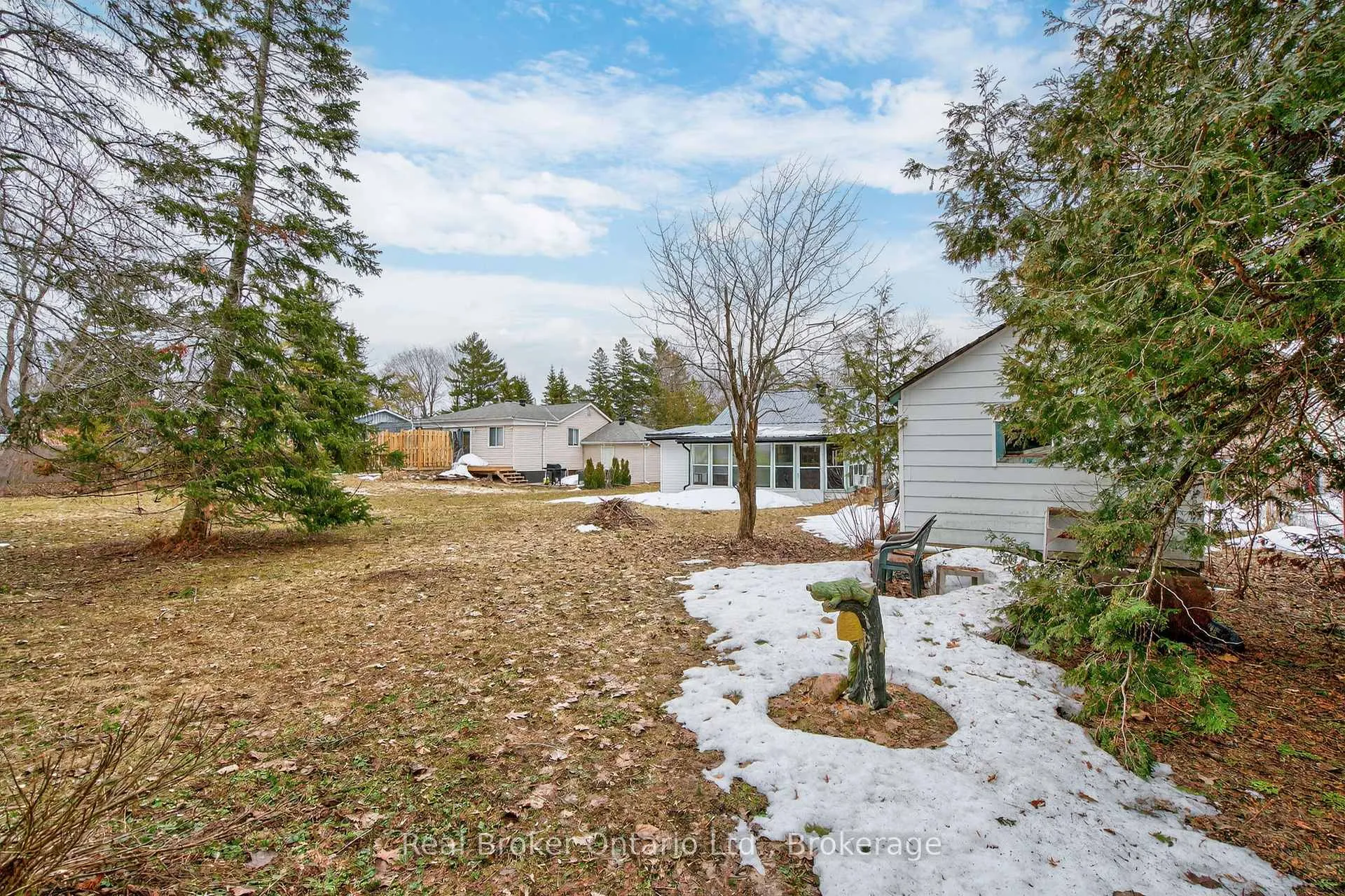 Photo 19 of 156 Silver Birch Crescent, Tay, Port McNicoll — HOMEH