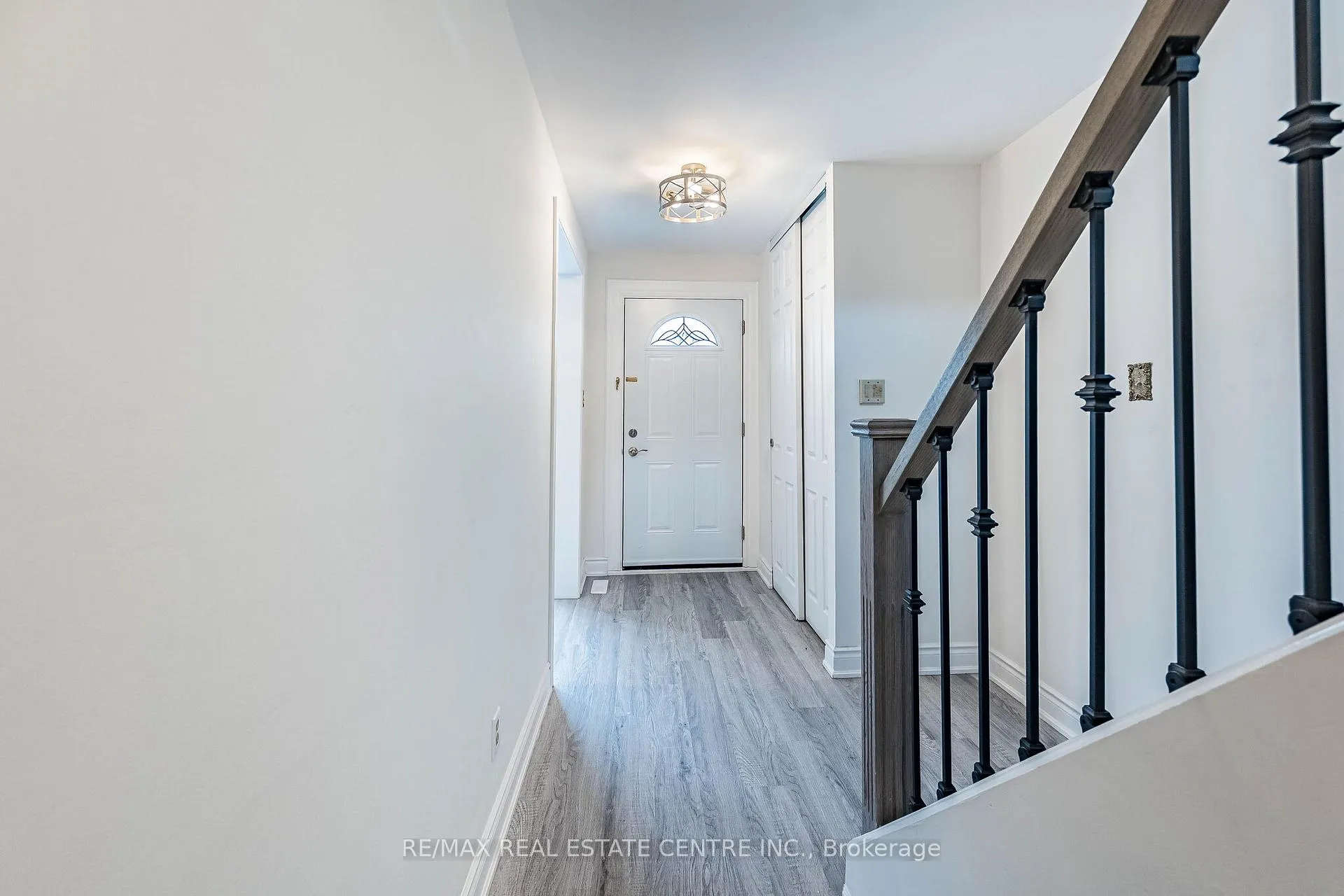 Photo 3 of 11 Kirkland Road, Brampton, Madoc — HOMEH