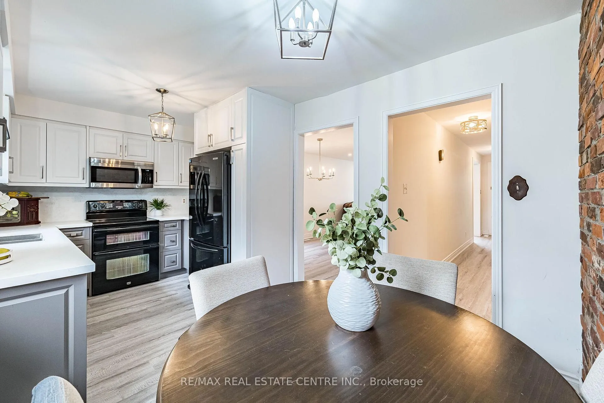 Photo 11 of 11 Kirkland Road, Brampton, Madoc — HOMEH