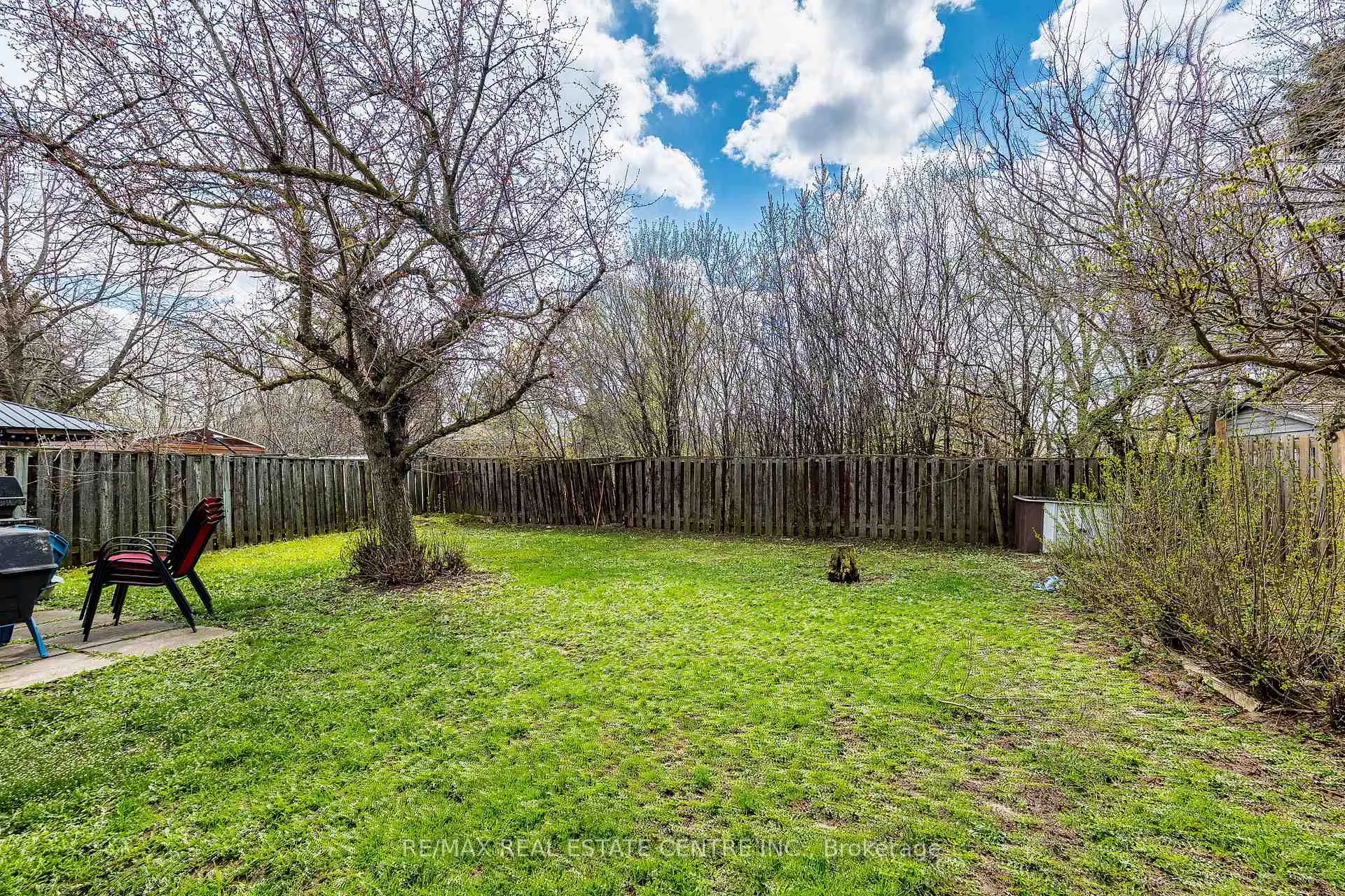 Photo 34 of 11 Kirkland Road, Brampton, Madoc — HOMEH