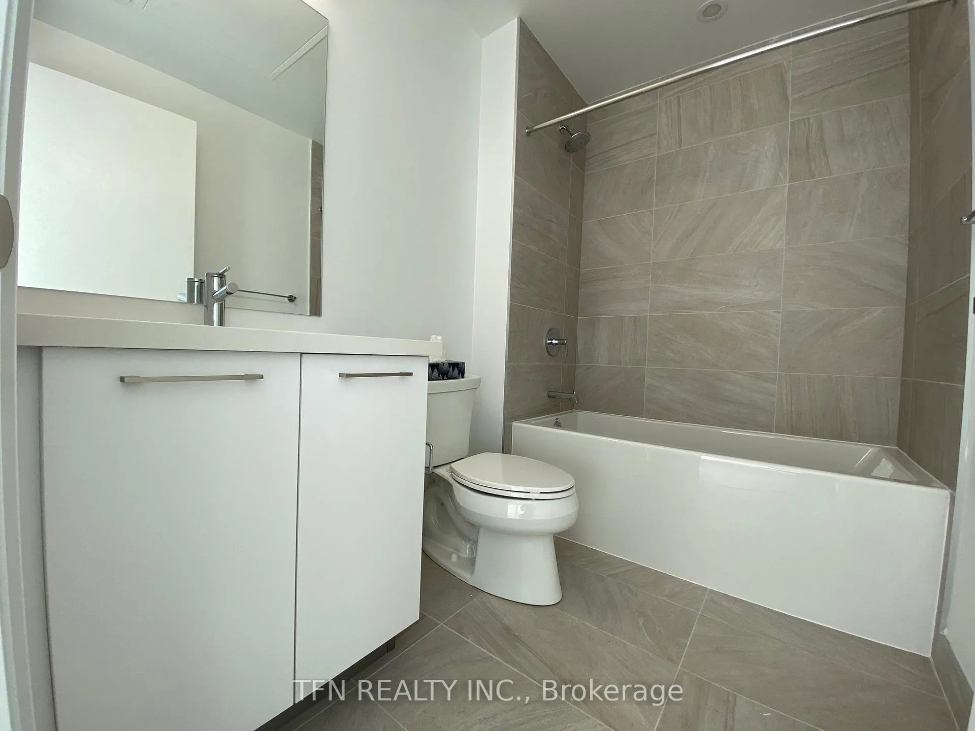 Photo 10 of Unit 802, 33 Frederick Todd Way N, Toronto, Thorncliffe Park — HOMEH