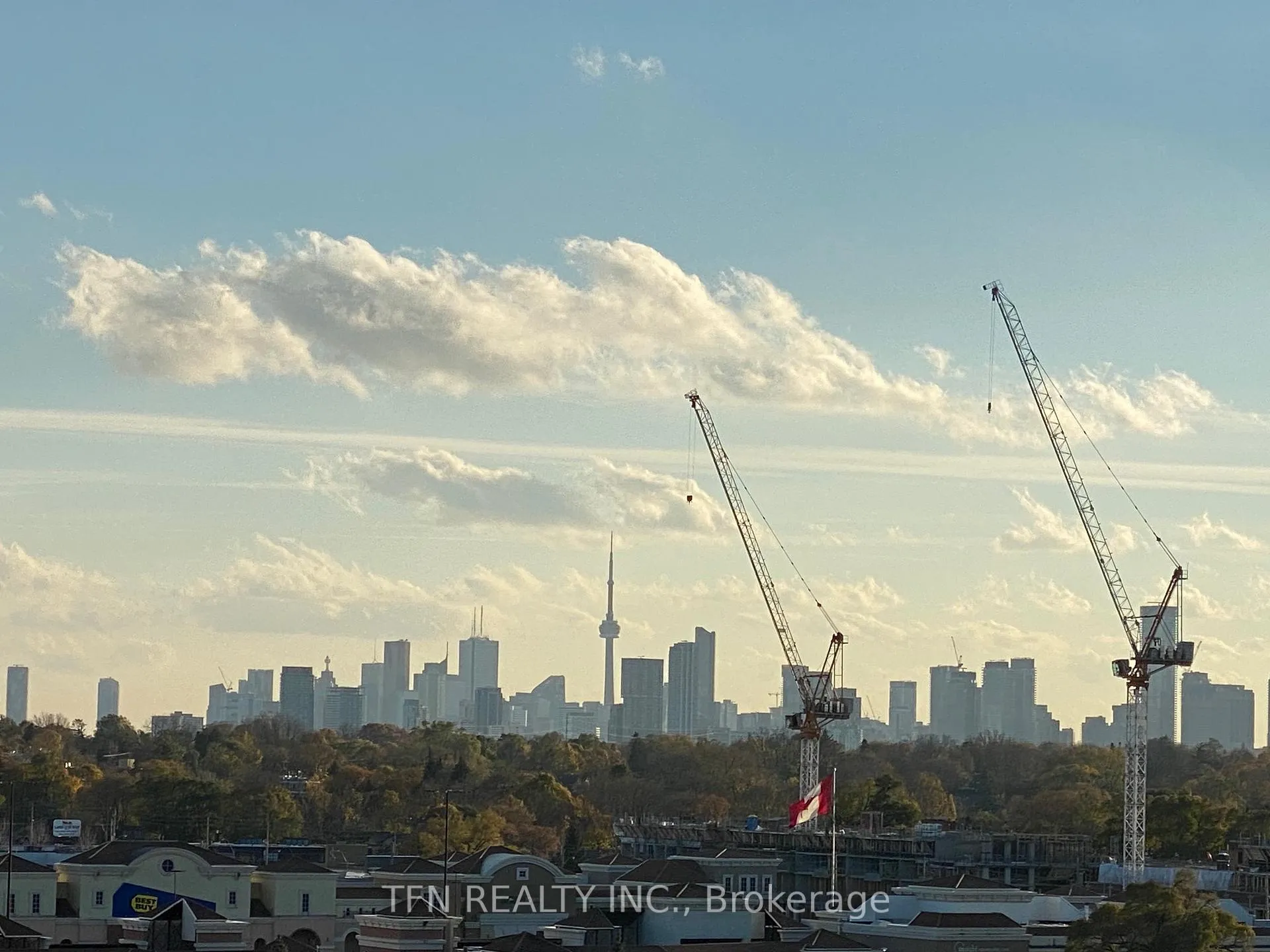 Photo 12 of Unit 802, 33 Frederick Todd Way N, Toronto, Thorncliffe Park — HOMEH