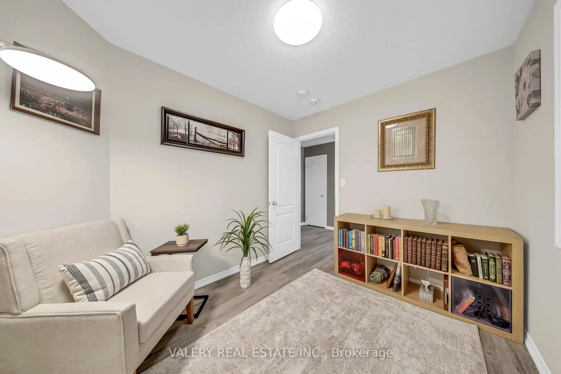 Photo 22 of 2442 Equestrian Crescent, Oshawa, Windfields — HOMEH