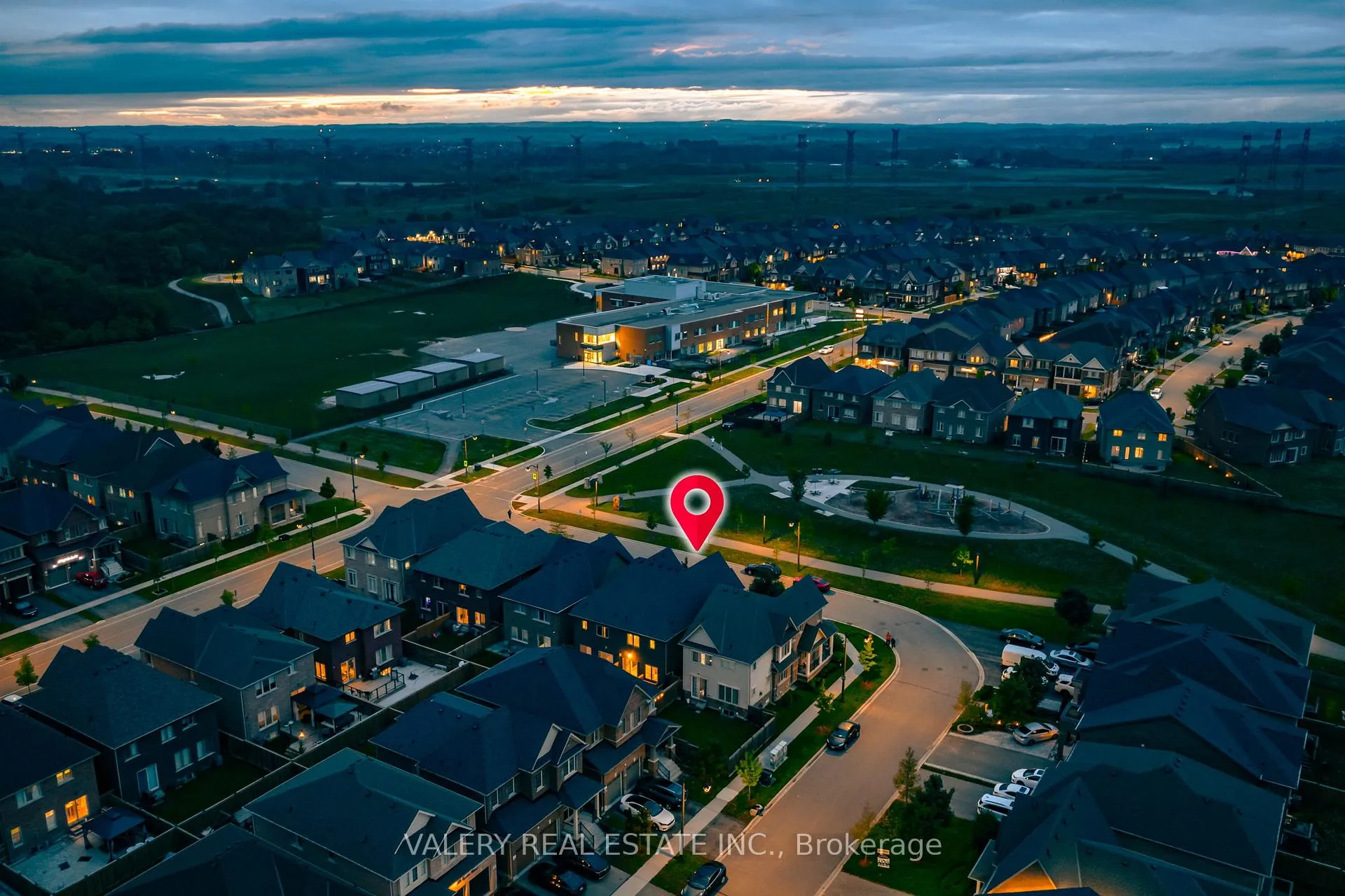 Photo 33 of 2442 Equestrian Crescent, Oshawa, Windfields — HOMEH
