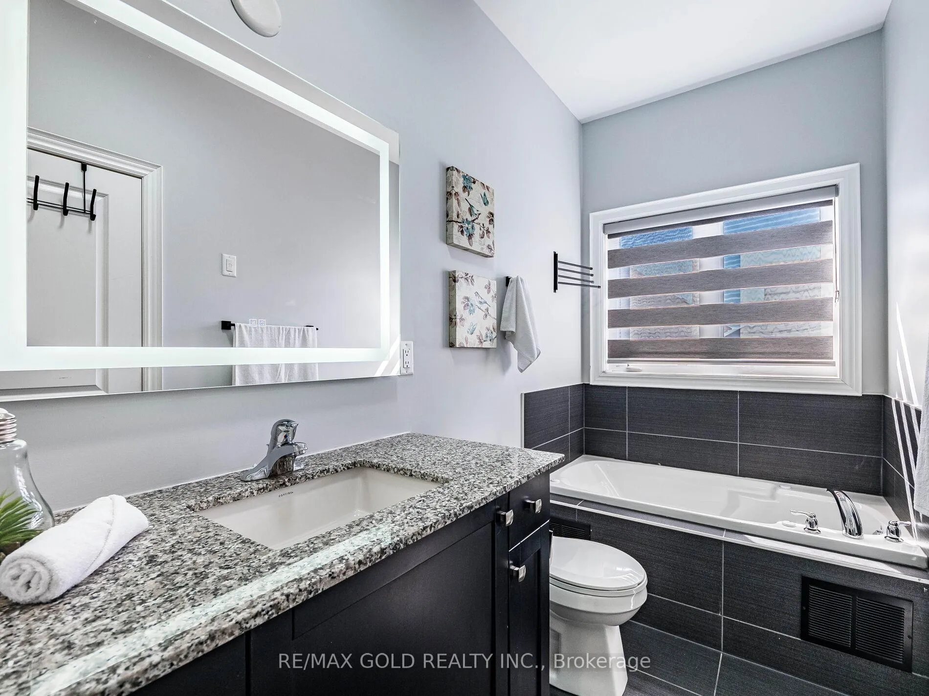 Photo 23 of 105 Boathouse Road, Brampton, Northwest Brampton — HOMEH