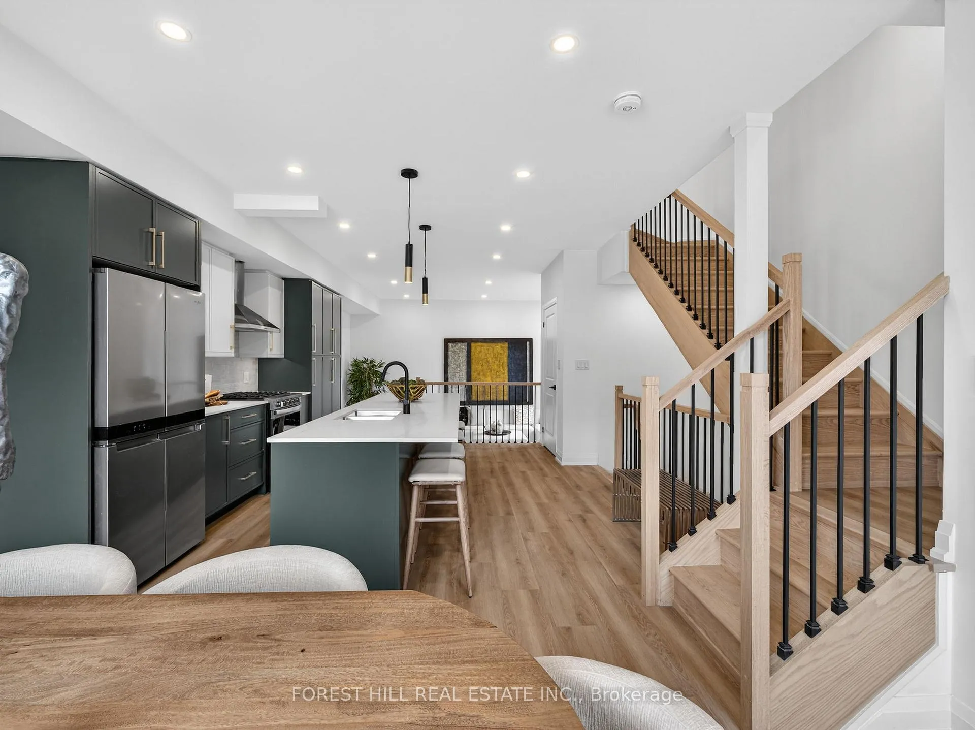 Photo 21 of Unit B, 5 Hopperton Drive, North York, St. Andrew-Windfields — HOMEH