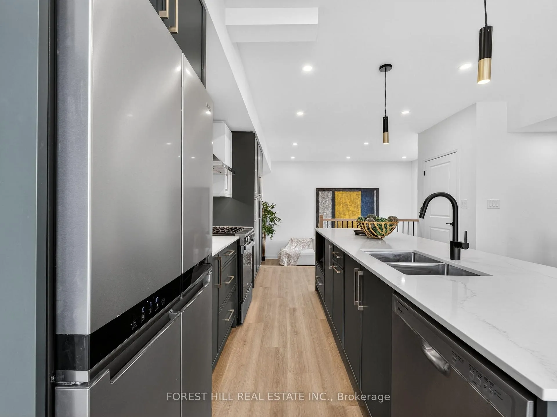 Photo 23 of Unit B, 5 Hopperton Drive, North York, St. Andrew-Windfields — HOMEH