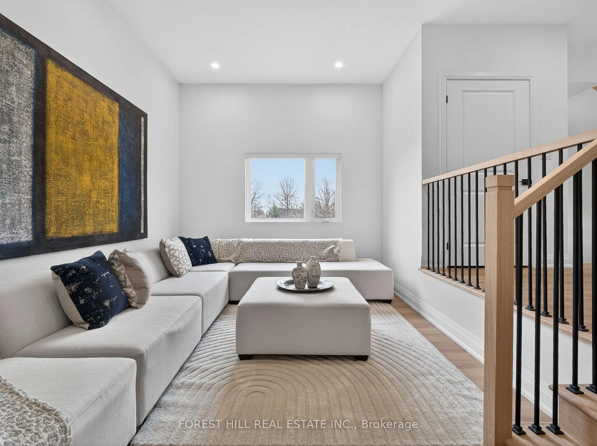 Photo 25 of Unit B, 5 Hopperton Drive, North York, St. Andrew-Windfields — HOMEH