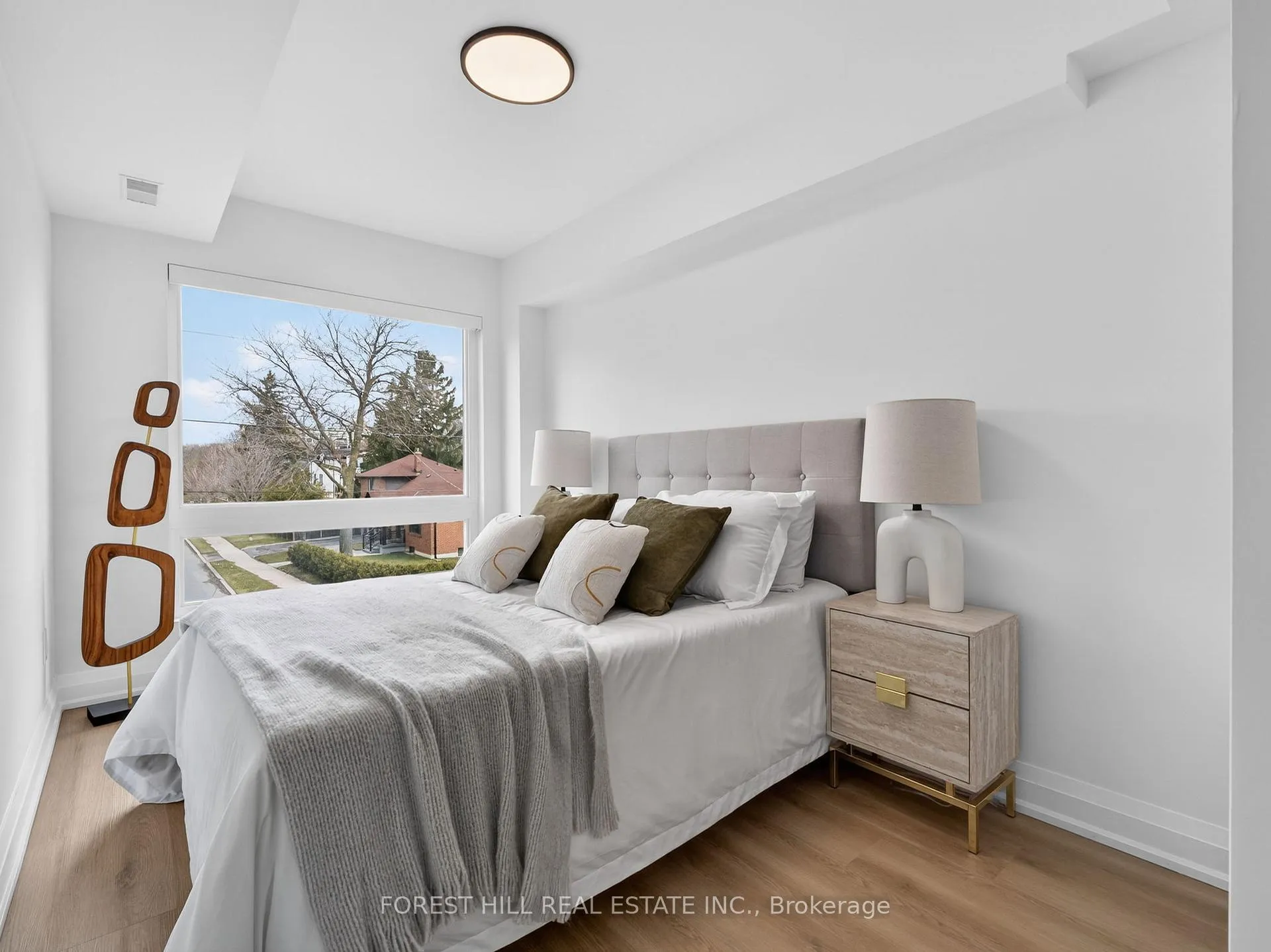 Photo 29 of Unit B, 5 Hopperton Drive, North York, St. Andrew-Windfields — HOMEH