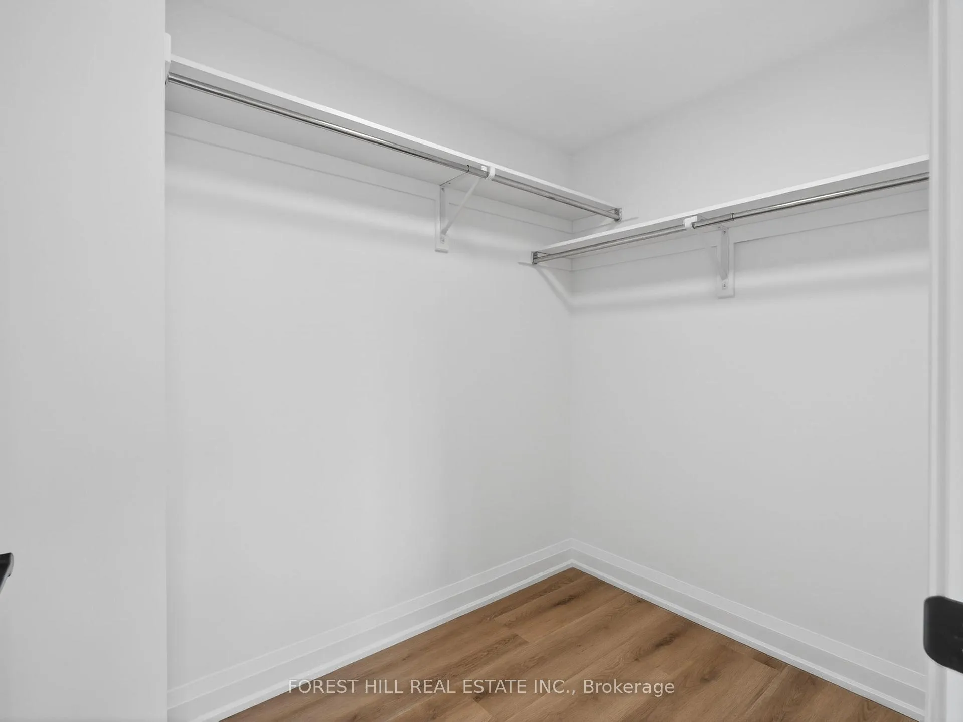 Photo 47 of Unit B, 5 Hopperton Drive, North York, St. Andrew-Windfields — HOMEH