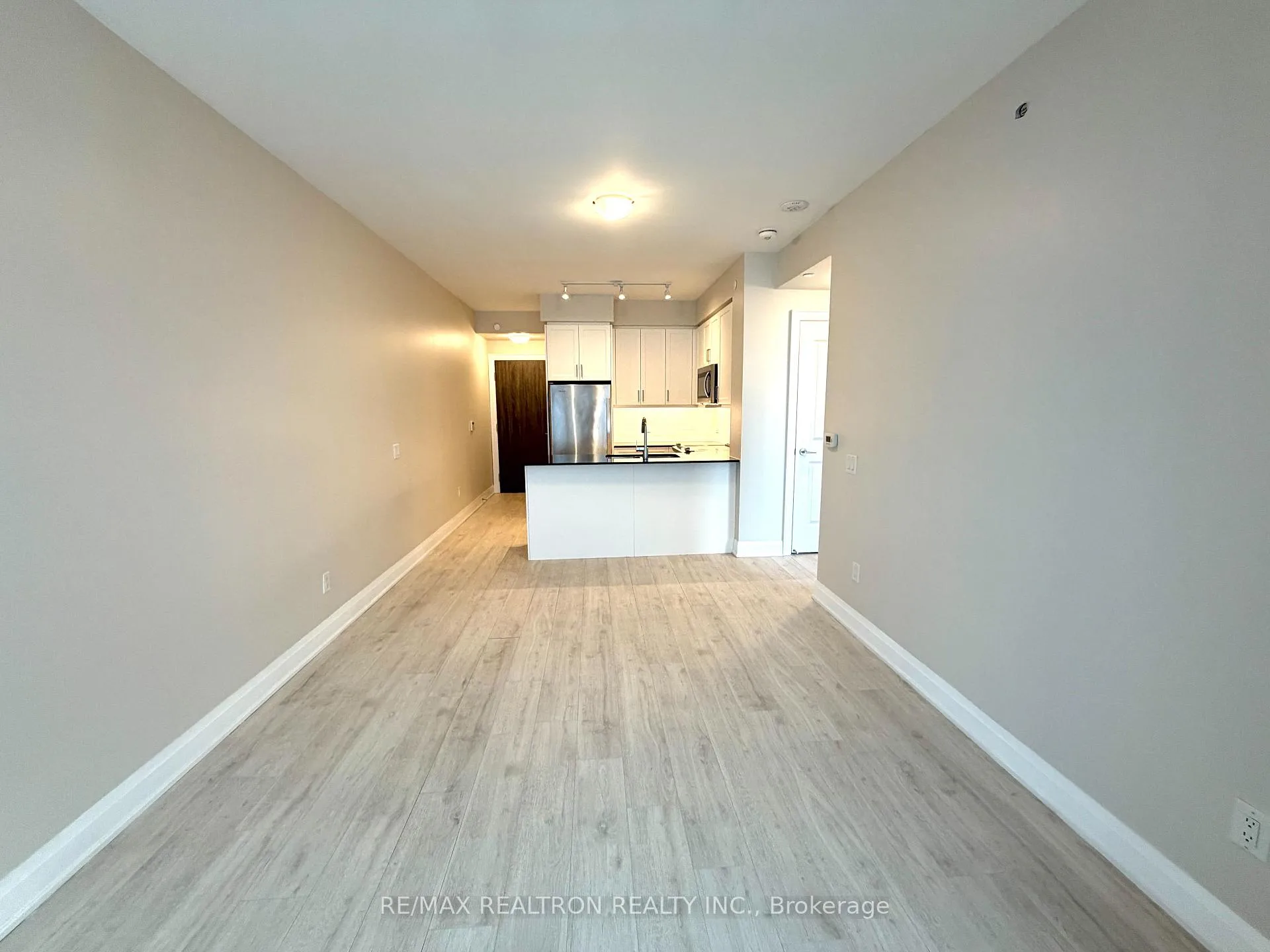Photo 6 of Unit 1501E, 20 Gatineau Drive, Vaughan, Beverley Glen — HOMEH