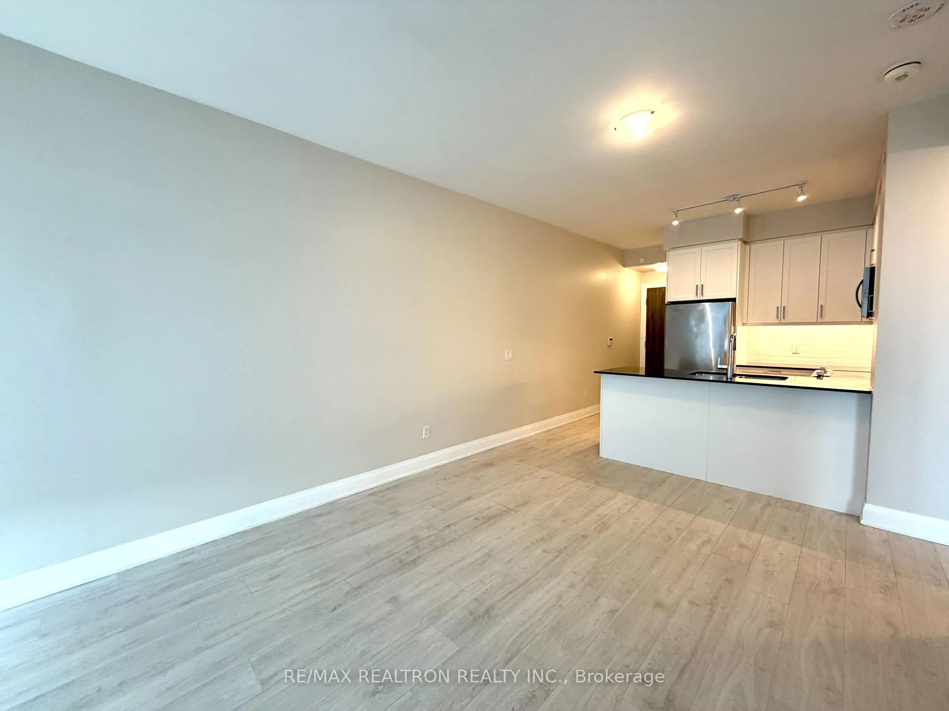 Photo 9 of Unit 1501E, 20 Gatineau Drive, Vaughan, Beverley Glen — HOMEH