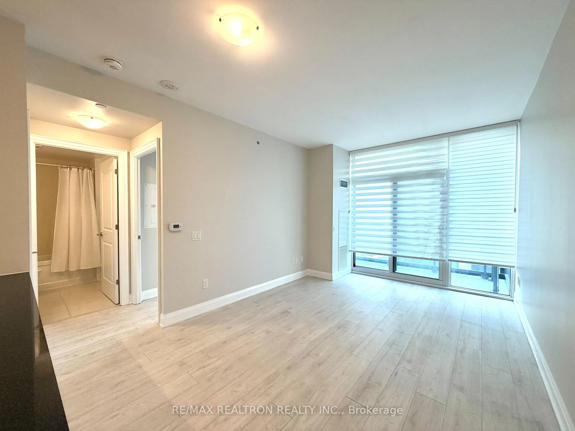 Photo 12 of Unit 1501E, 20 Gatineau Drive, Vaughan, Beverley Glen — HOMEH