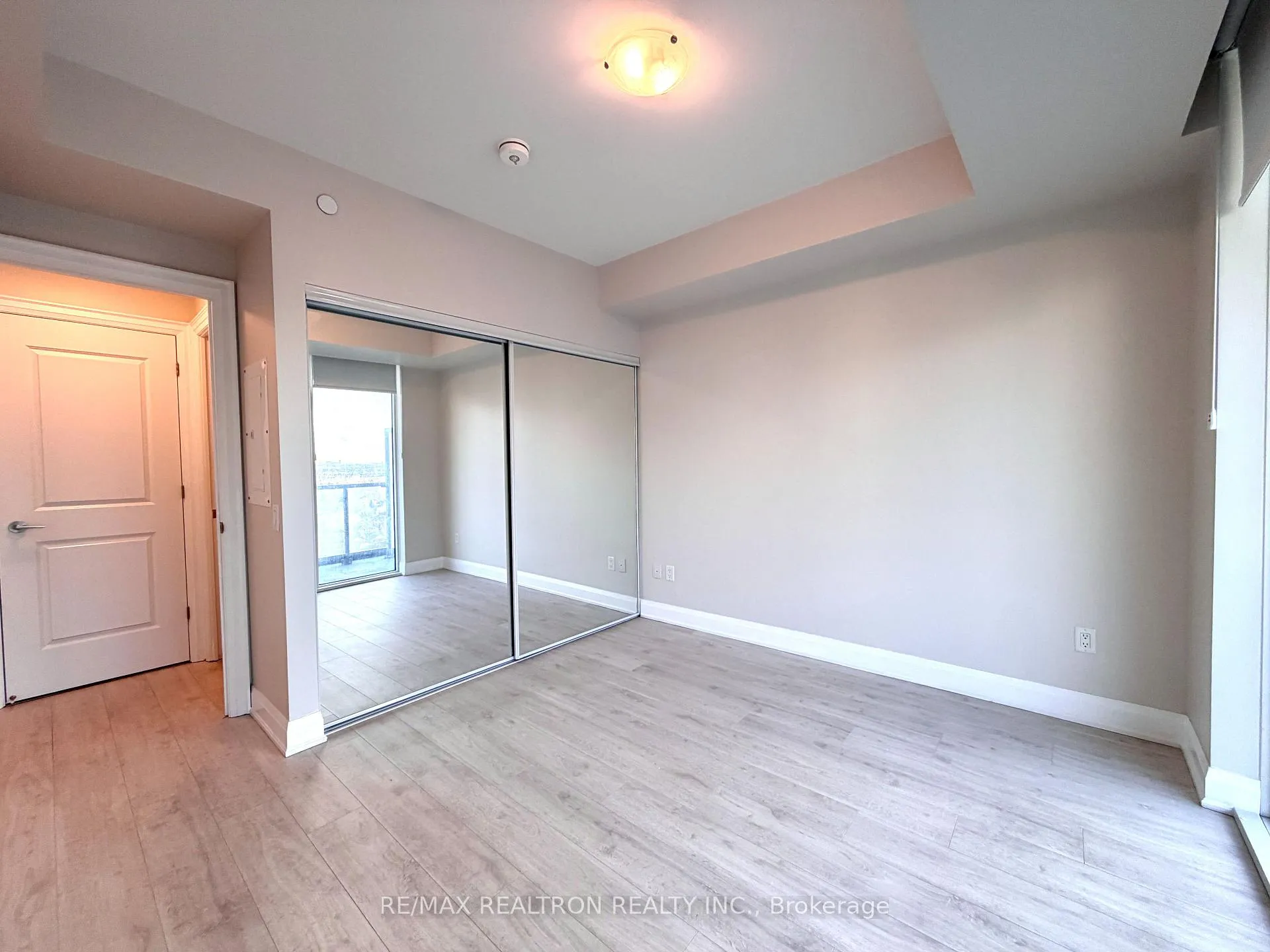 Photo 17 of Unit 1501E, 20 Gatineau Drive, Vaughan, Beverley Glen — HOMEH