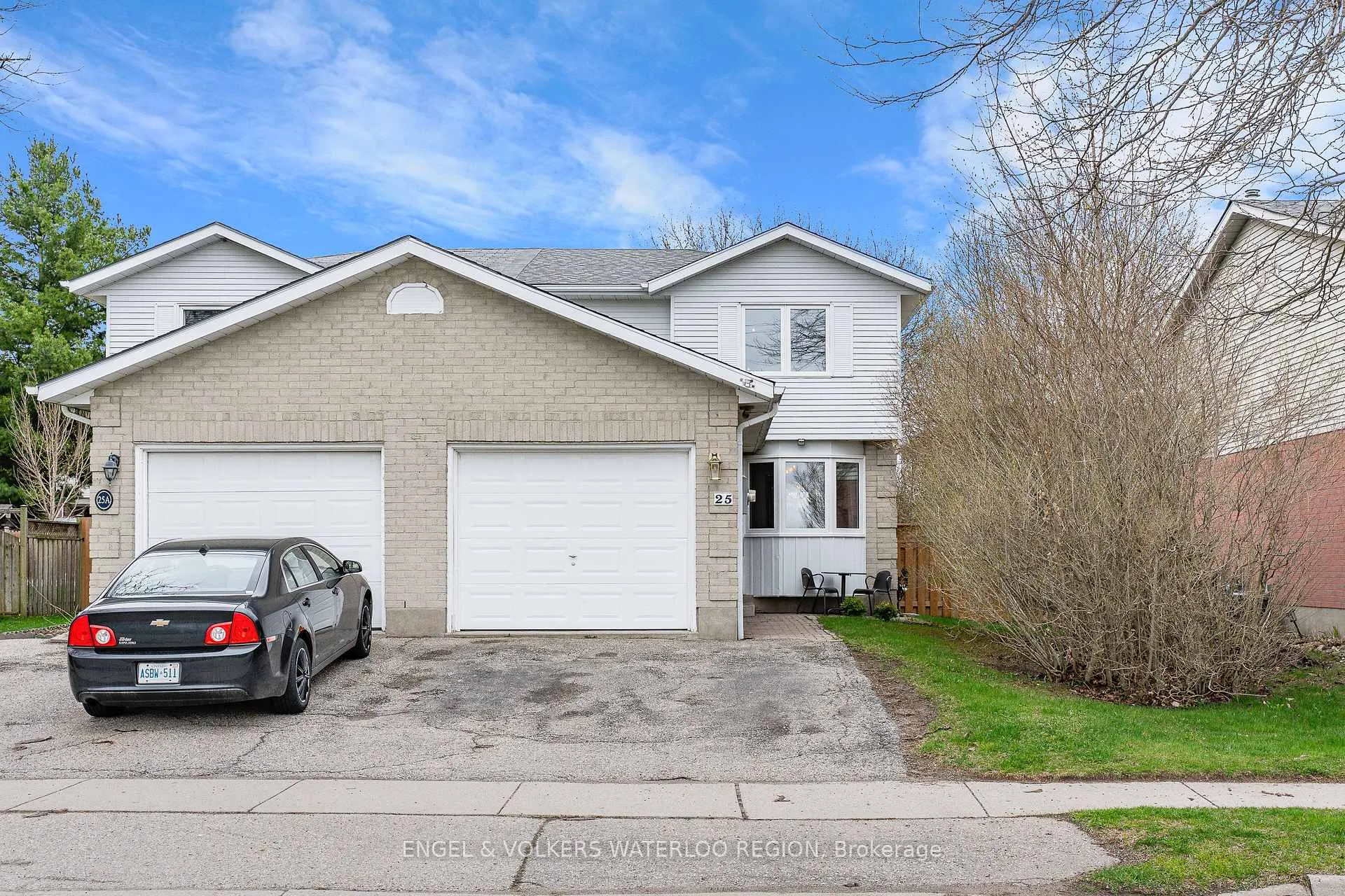 Photo 1 of 25 Oak Avenue, Waterloo — HOMEH