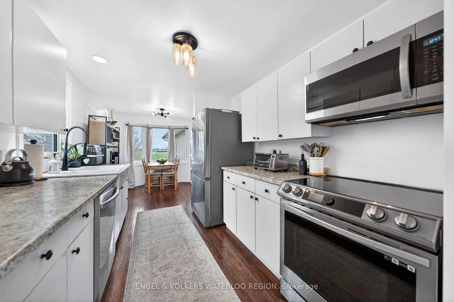 Photo 18 of 25 Oak Avenue, Waterloo — HOMEH