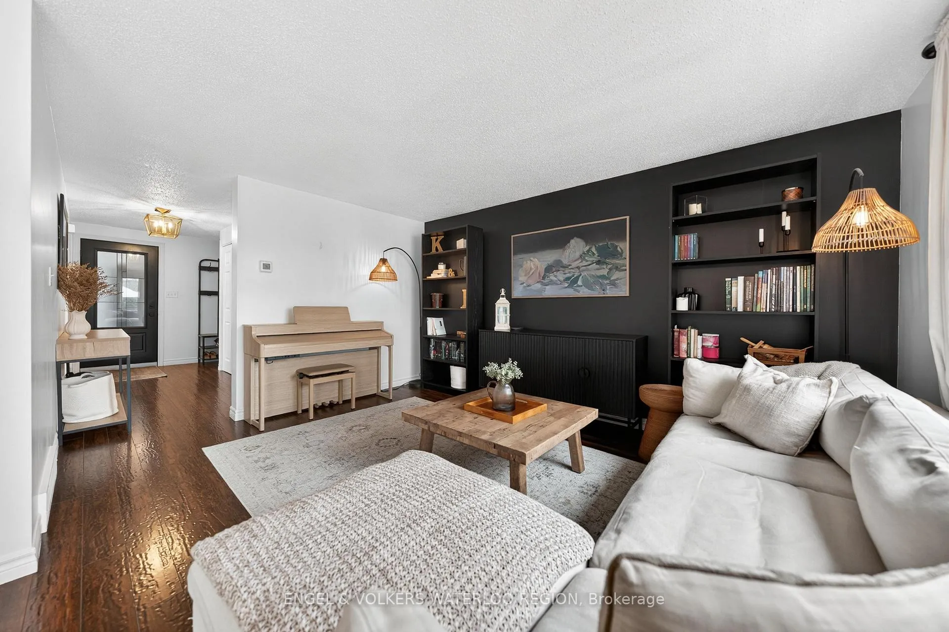 Photo 22 of 25 Oak Avenue, Waterloo — HOMEH