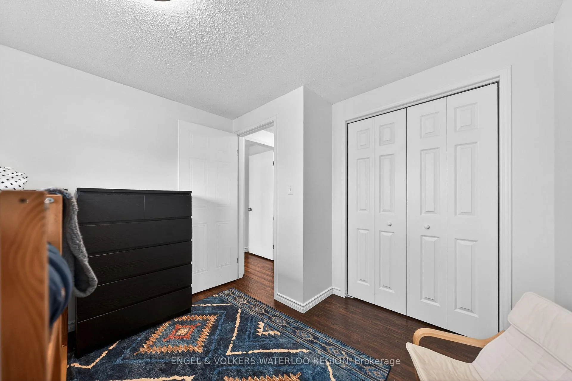 Photo 32 of 25 Oak Avenue, Waterloo — HOMEH