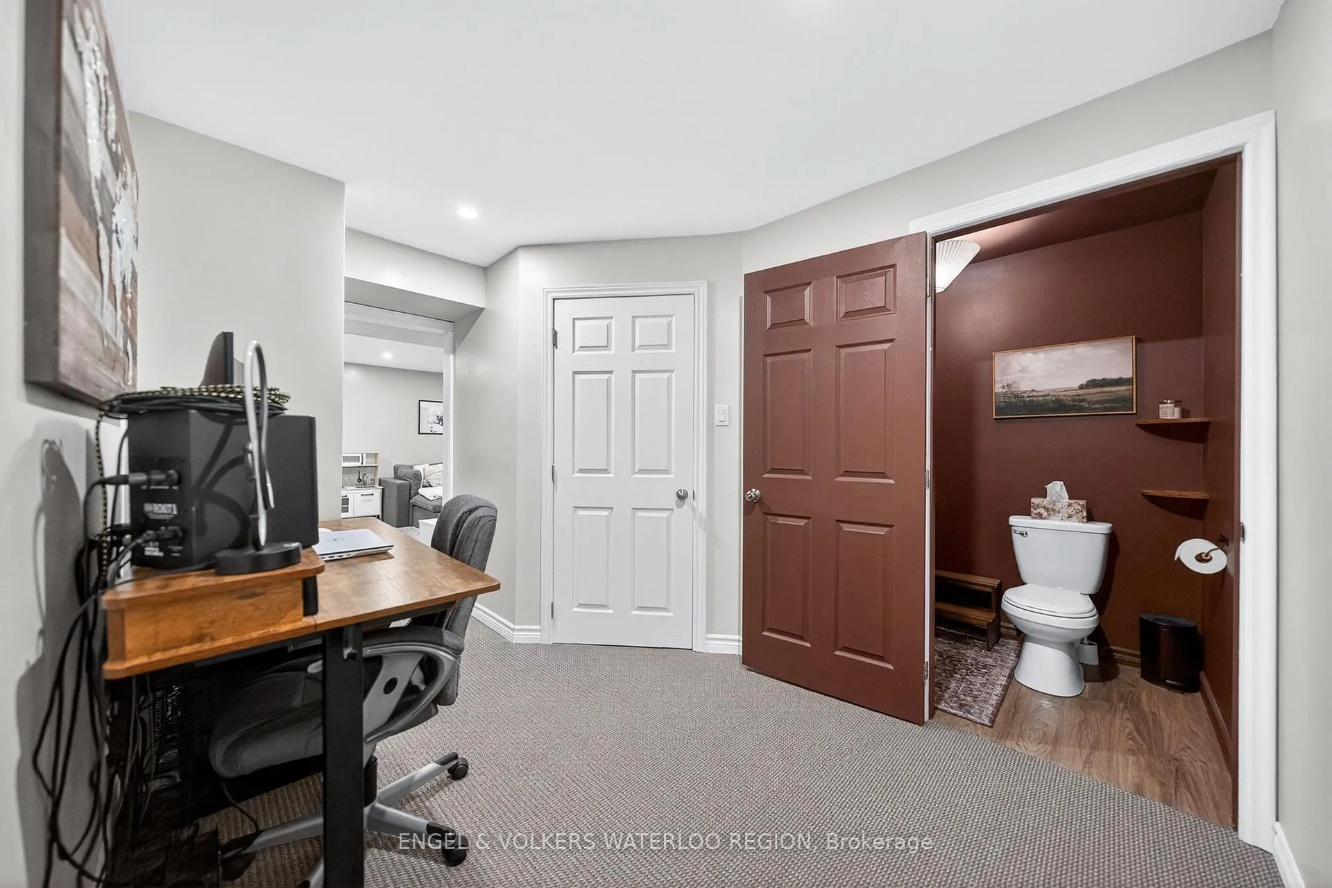 Photo 39 of 25 Oak Avenue, Waterloo — HOMEH