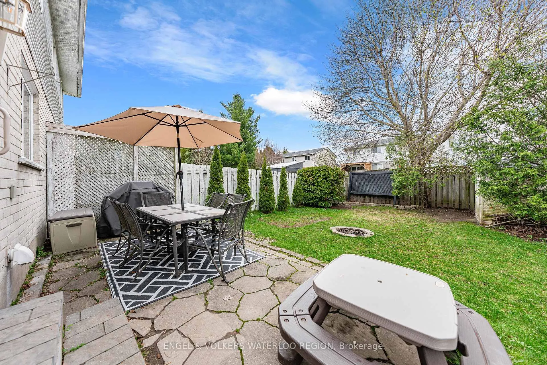 Photo 41 of 25 Oak Avenue, Waterloo — HOMEH