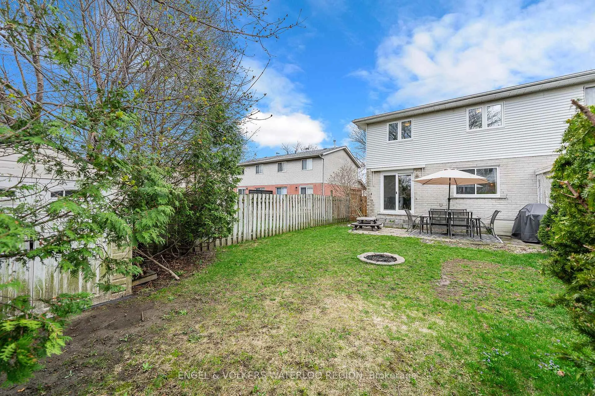 Photo 45 of 25 Oak Avenue, Waterloo — HOMEH