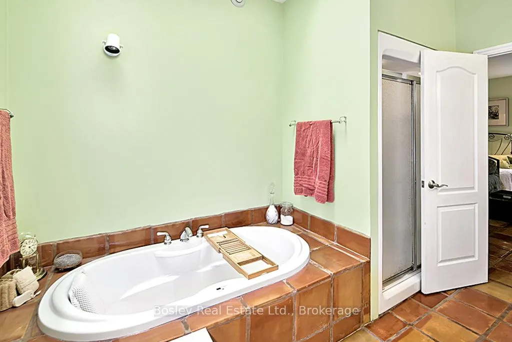 Photo 27 of 96 Moore Crescent, Blue Mountains — HOMEH