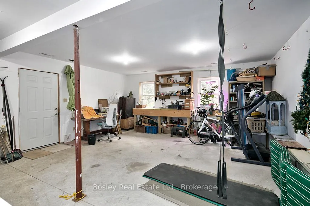 Photo 37 of 96 Moore Crescent, Blue Mountains — HOMEH