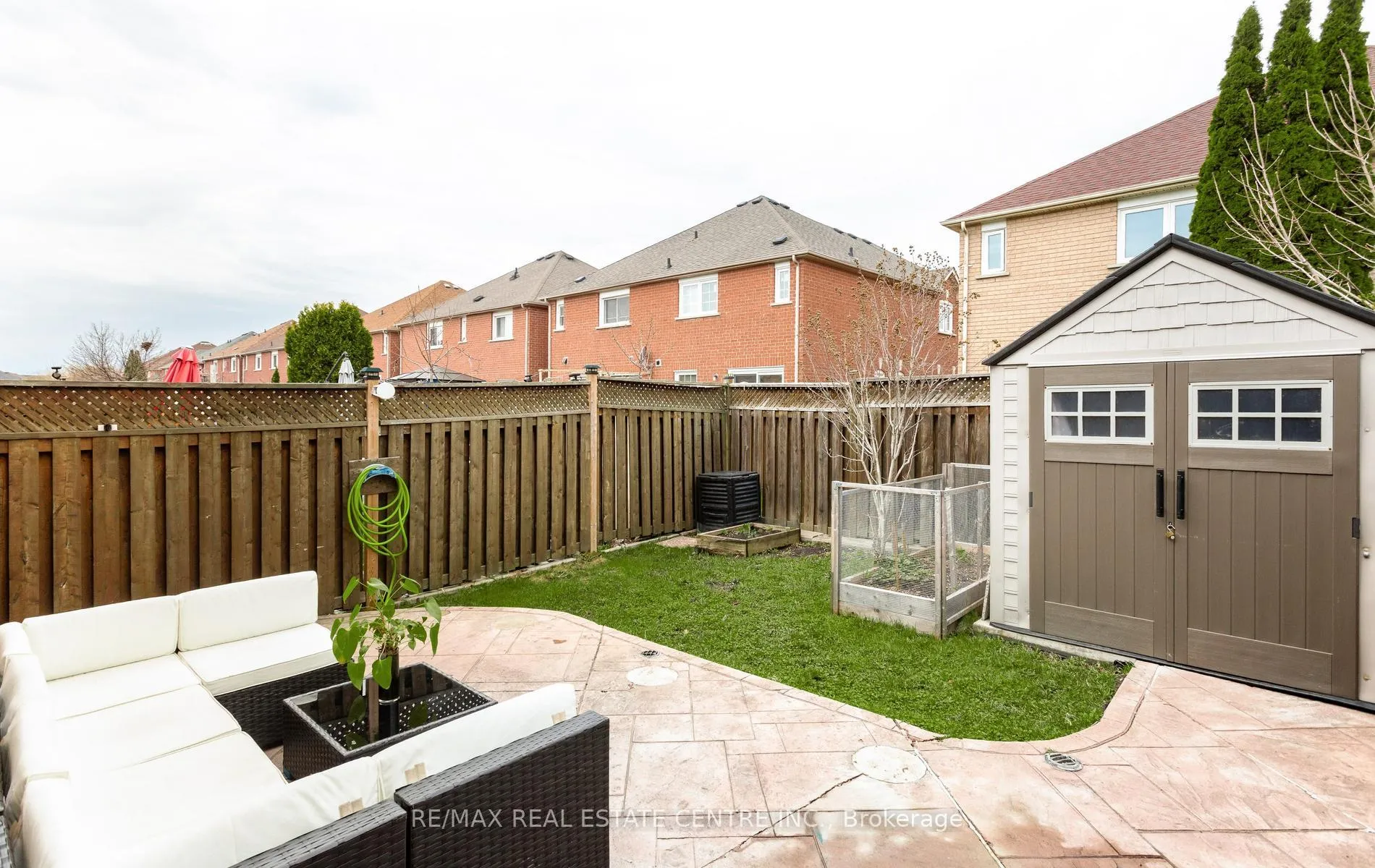 Photo 40 of 66 Herkes Drive, Brampton, Fletcher's West — HOMEH