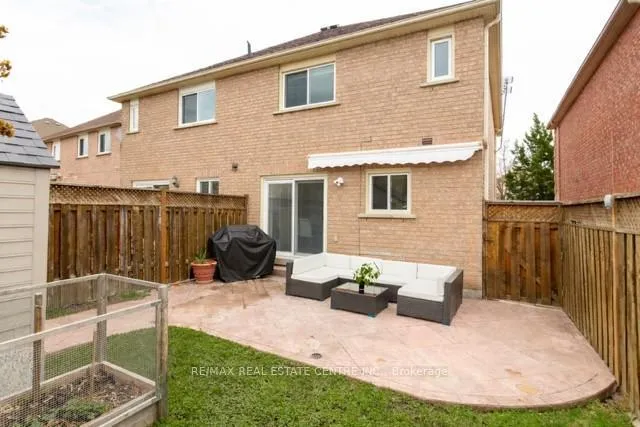 Photo 41 of 66 Herkes Drive, Brampton, Fletcher's West — HOMEH