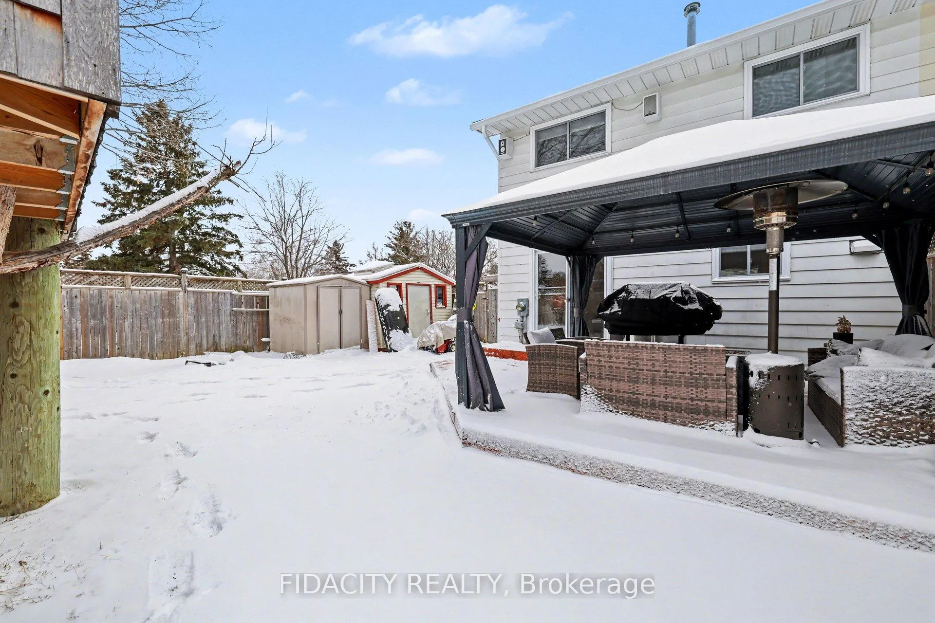 Photo 29 of 28 Glamorgan Drive, Ottawa, Kanata - Glencairn/Hazeldean — HOMEH