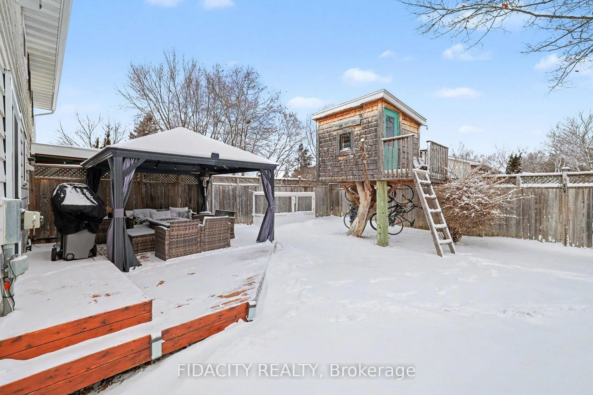 Photo 30 of 28 Glamorgan Drive, Ottawa, Kanata - Glencairn/Hazeldean — HOMEH