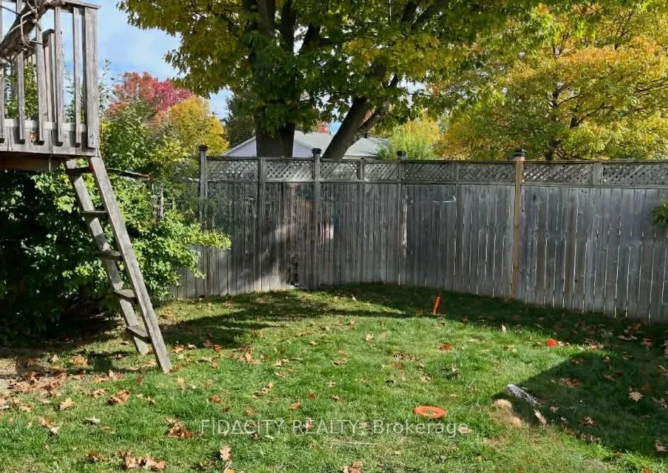 Photo 31 of 28 Glamorgan Drive, Ottawa, Kanata - Glencairn/Hazeldean — HOMEH