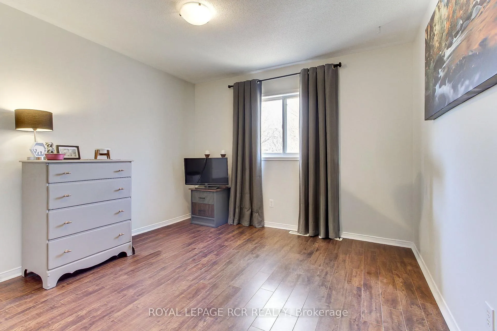 Photo 31 of 74 Drake Drive, Barrie, Painswick South — HOMEH