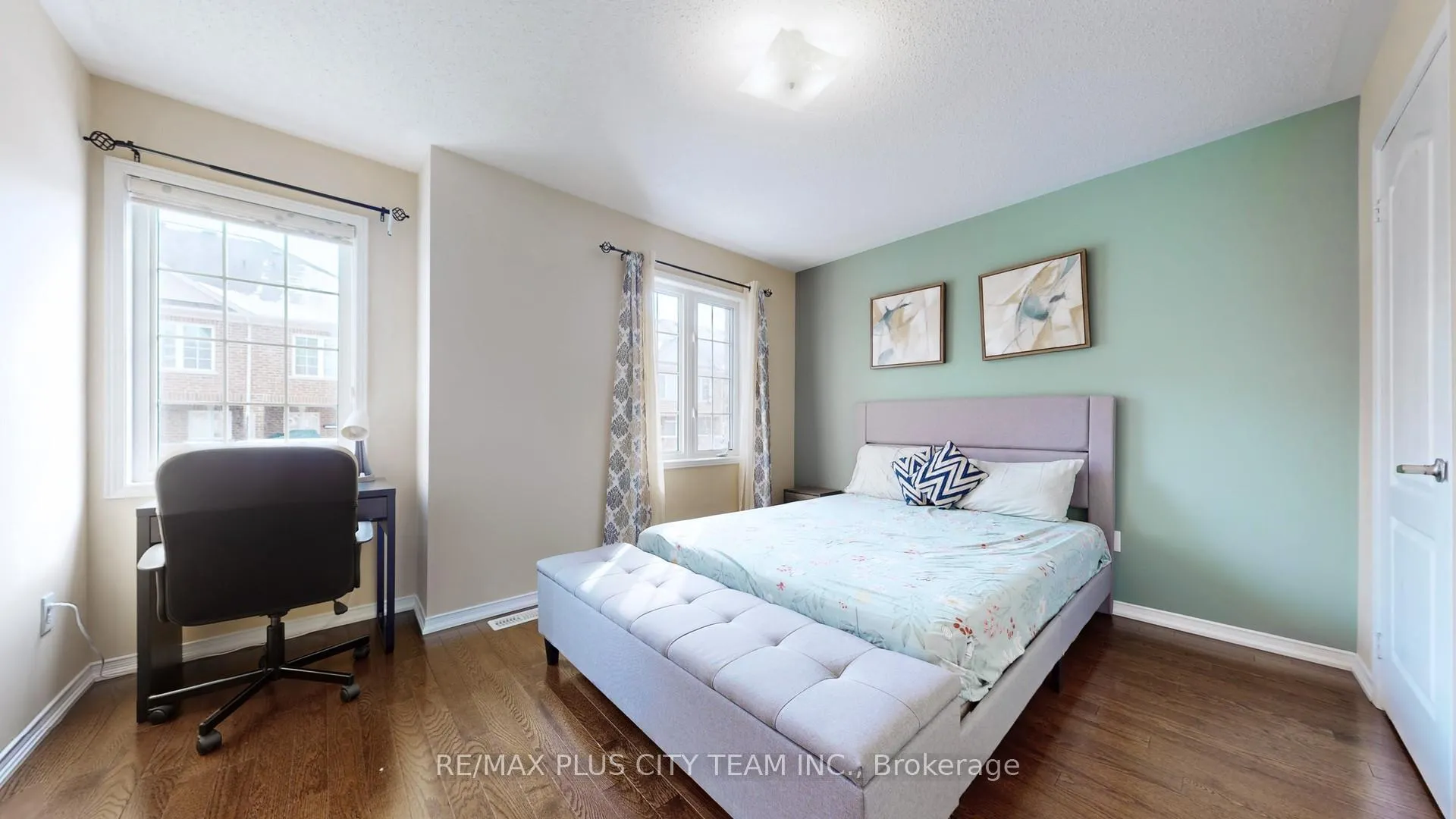 Photo 29 of 16 Edison Way, Whitby, Taunton North — HOMEH
